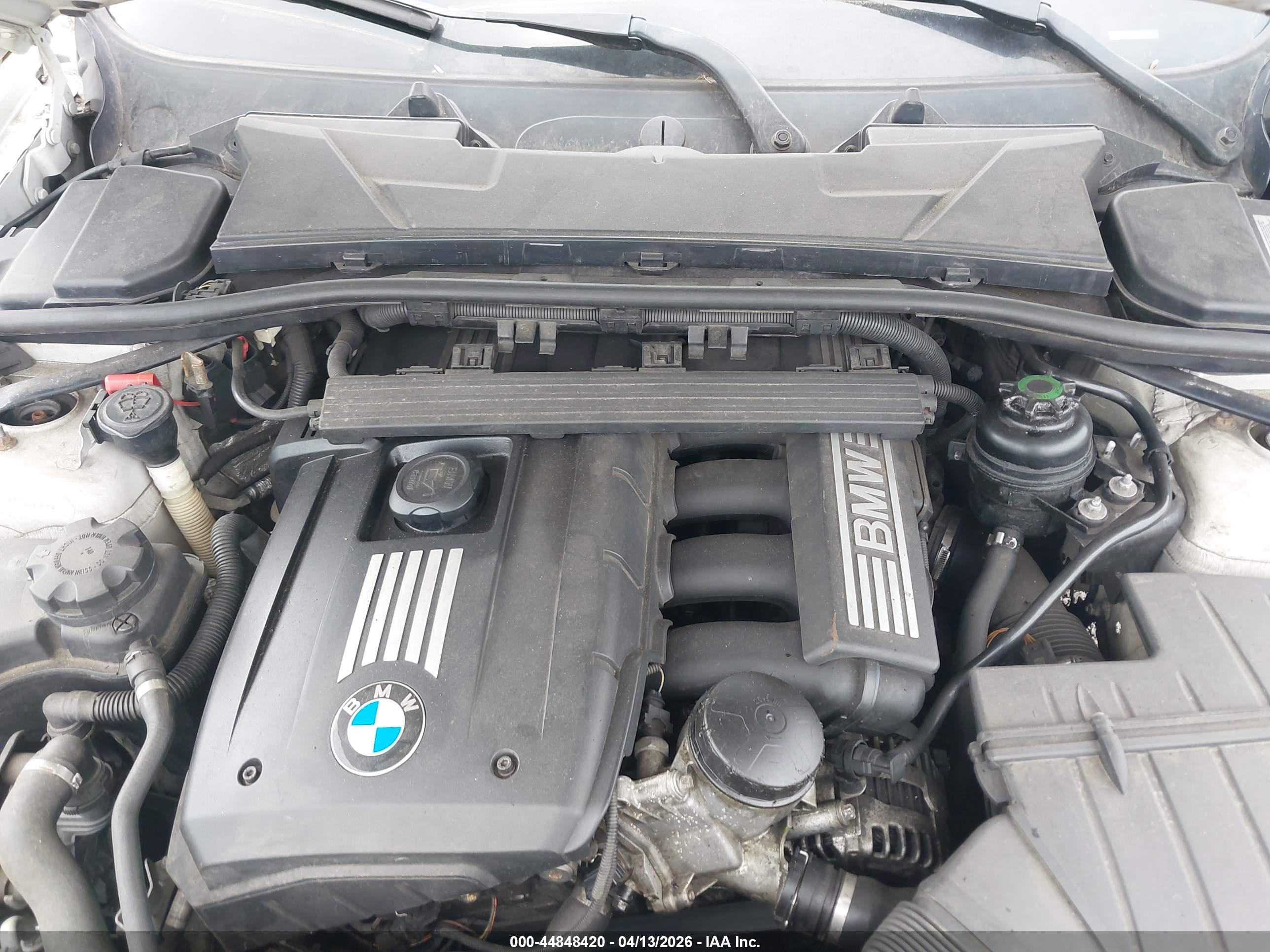BMW 328I image 10