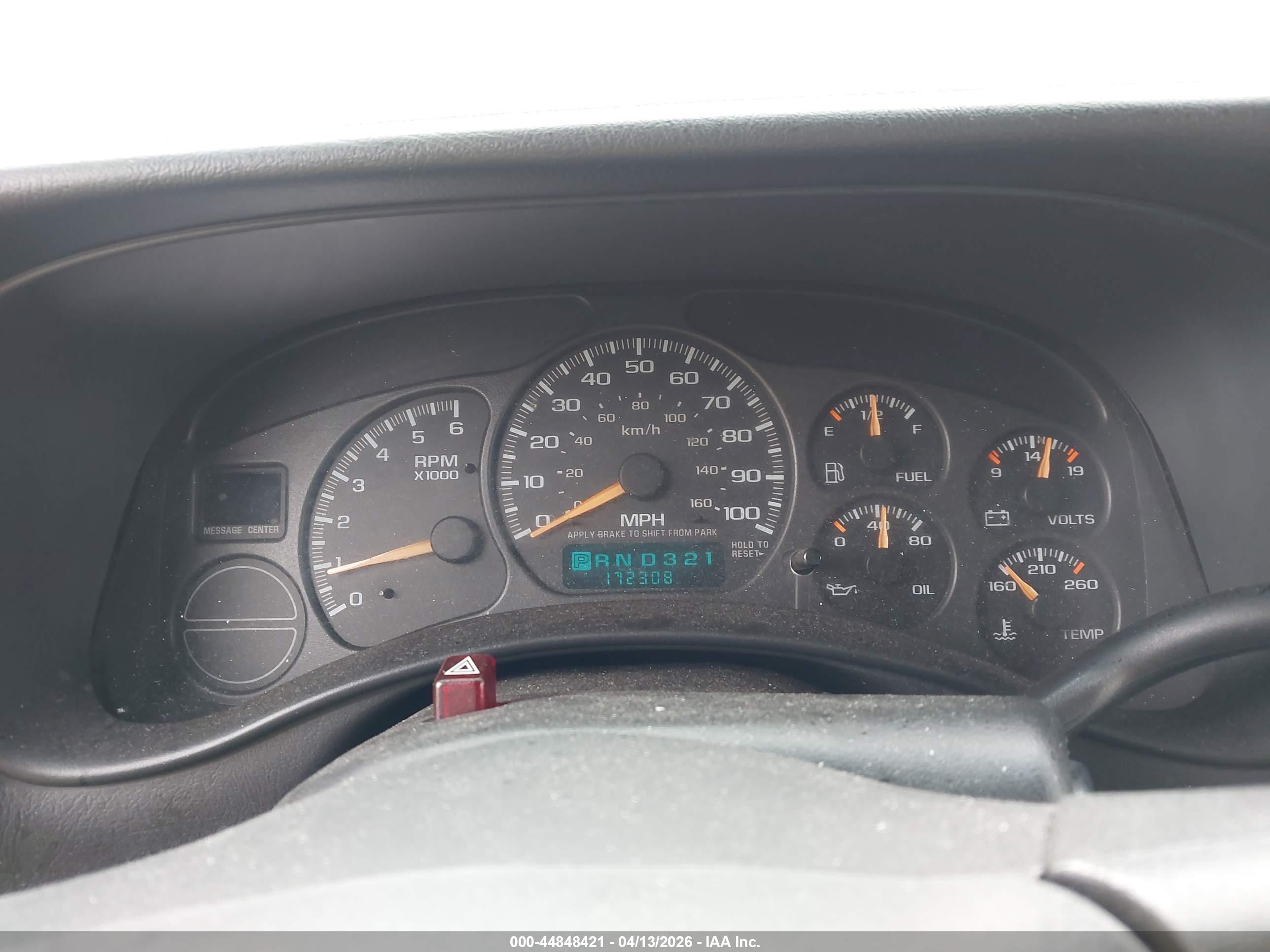 CHEVROLET SILVERADO image 7