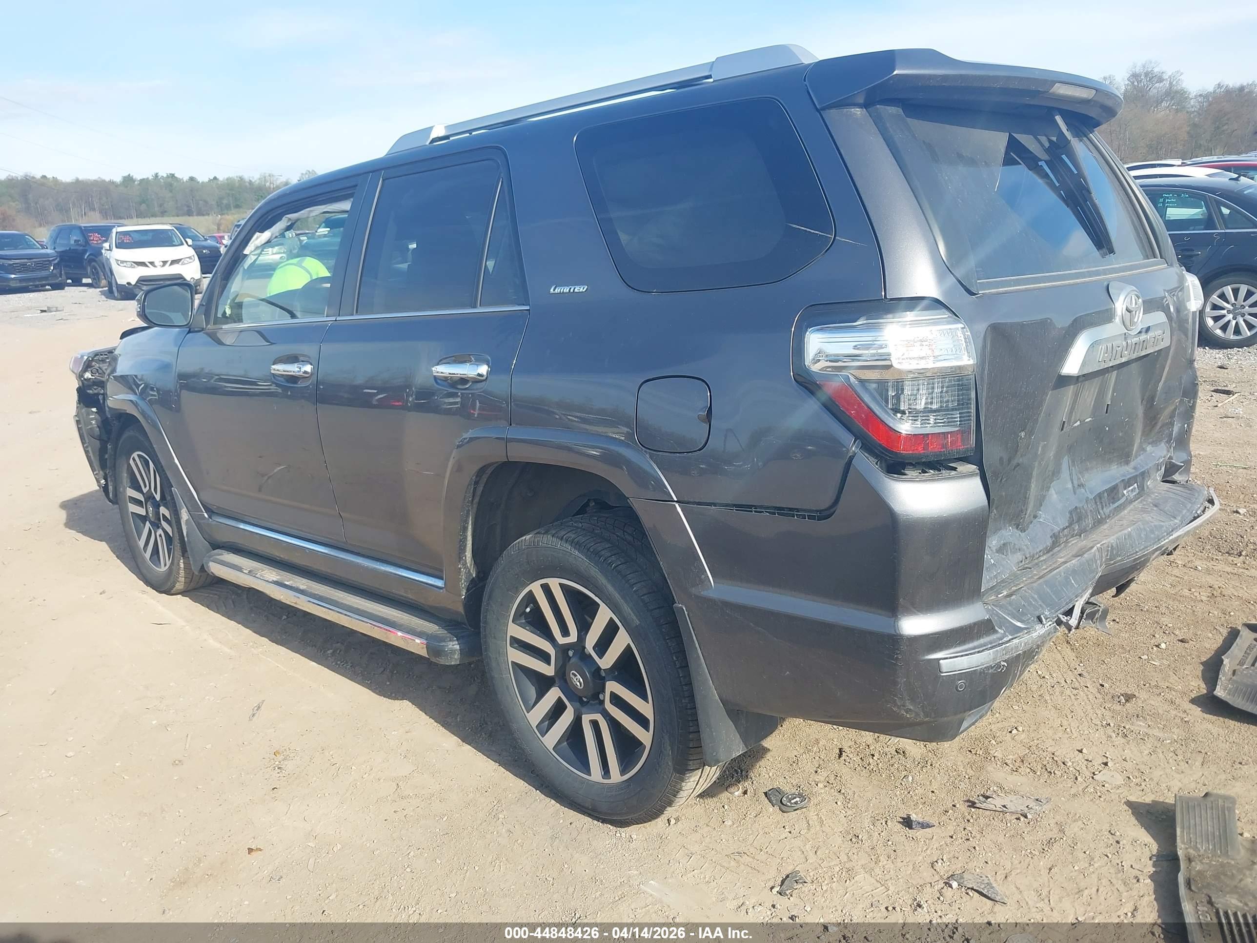 TOYOTA 4RUNNER image 3