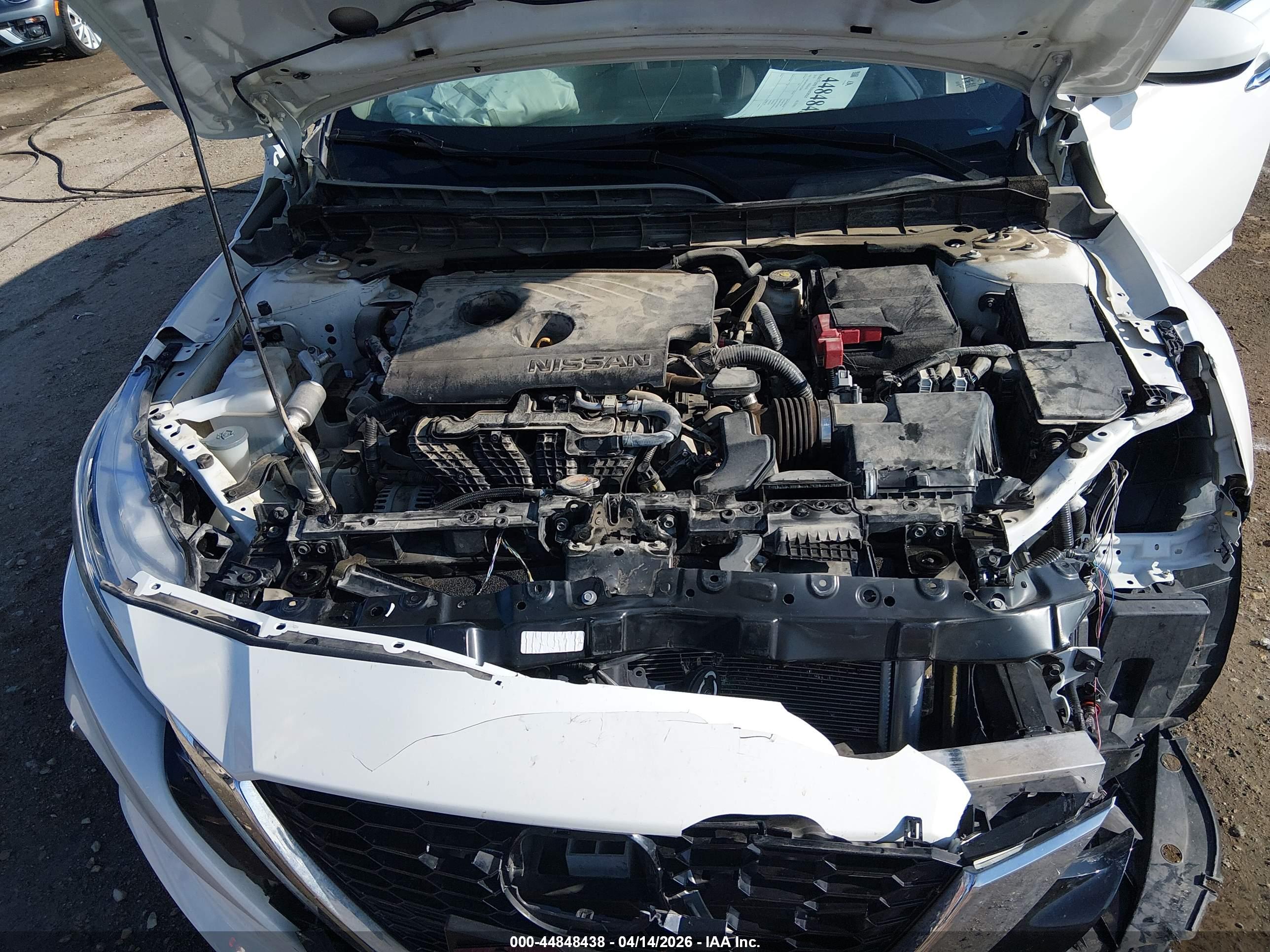 NISSAN ALTIMA image 10