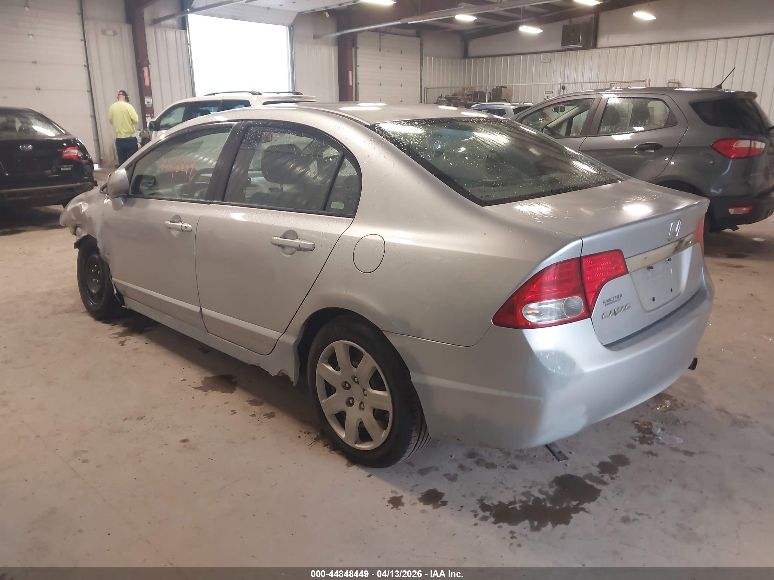 HONDA CIVIC image 3