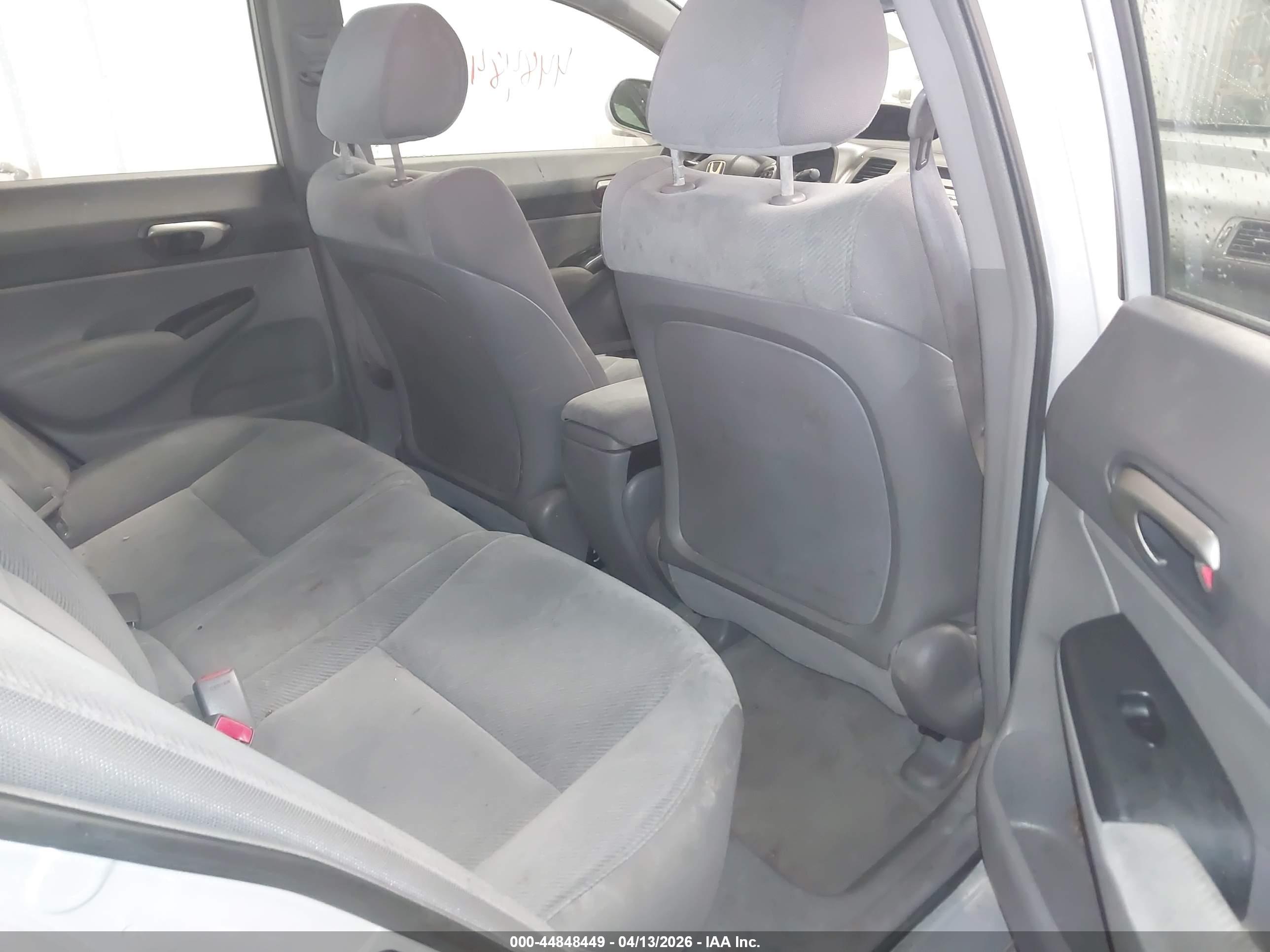 HONDA CIVIC image 8