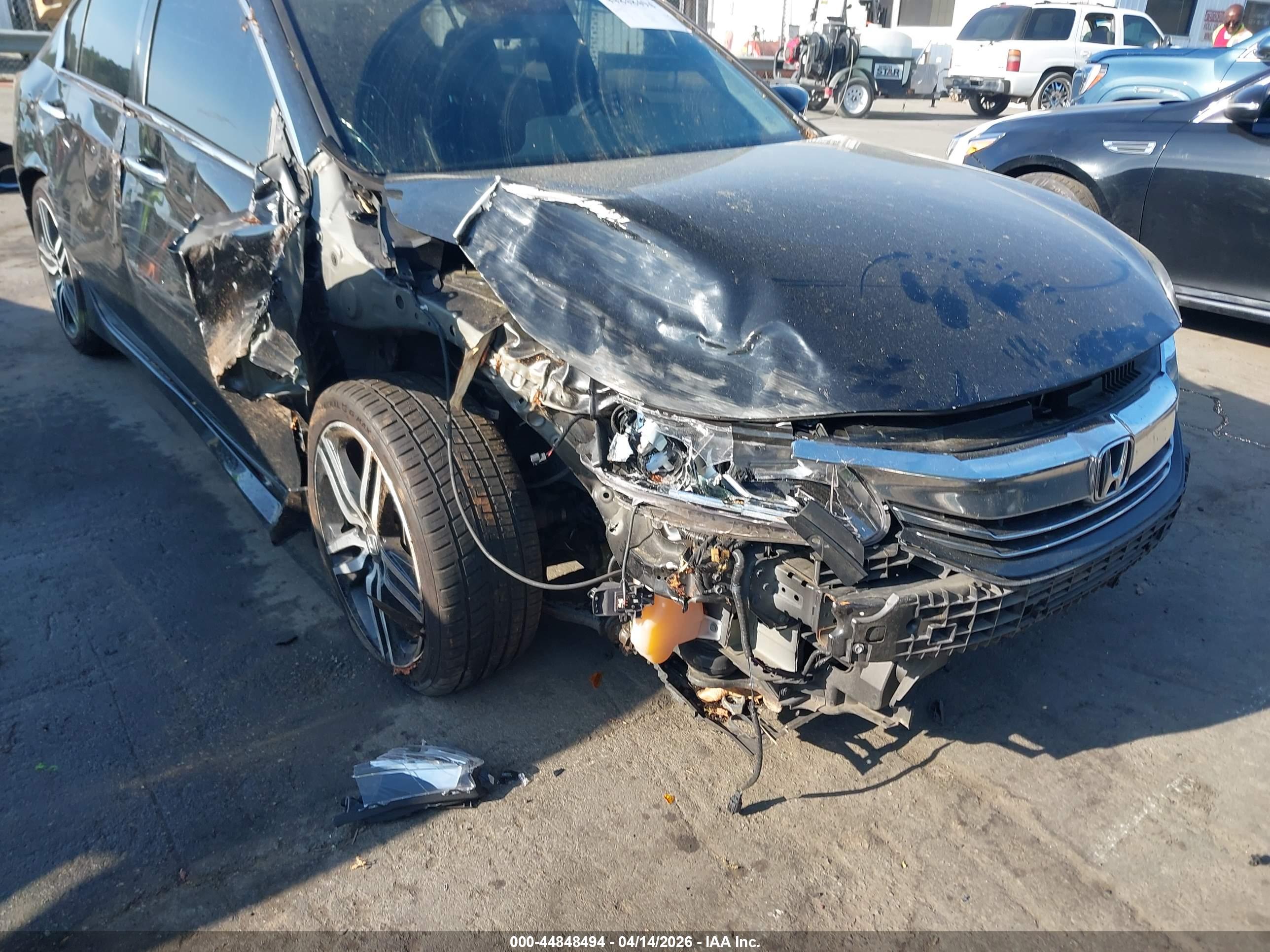 HONDA ACCORD image 6