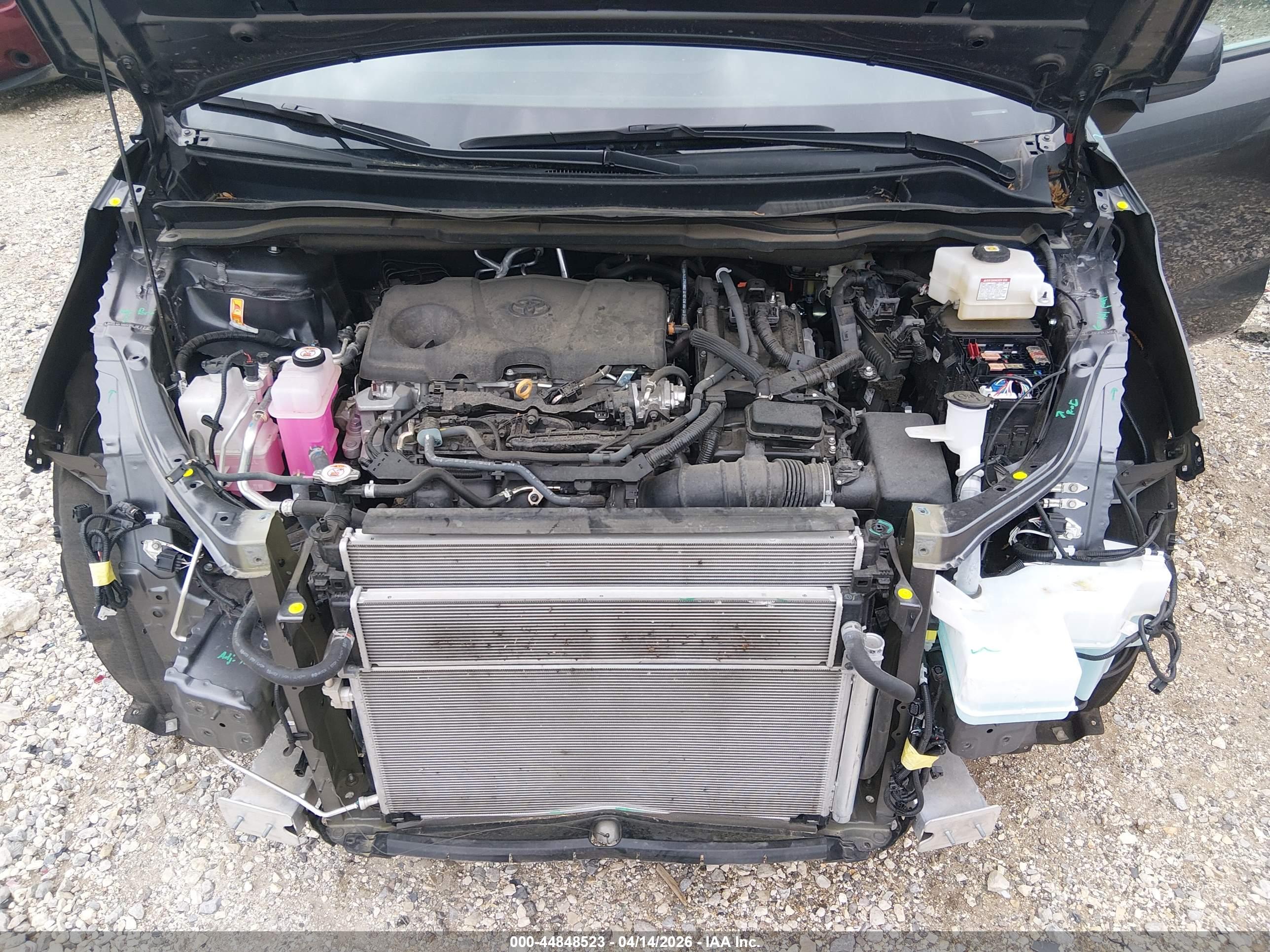 TOYOTA SIENNA image 10