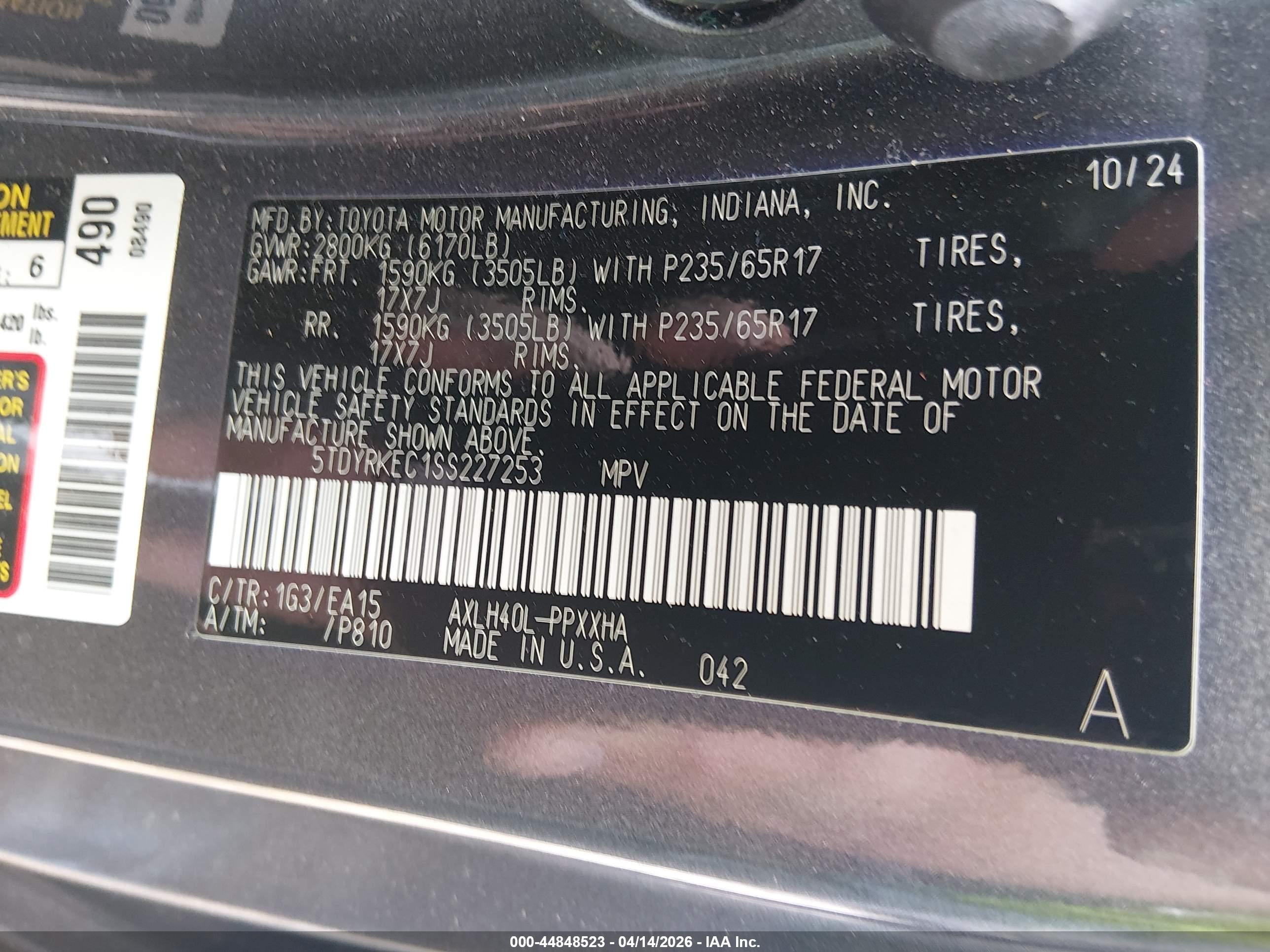 TOYOTA SIENNA image 9