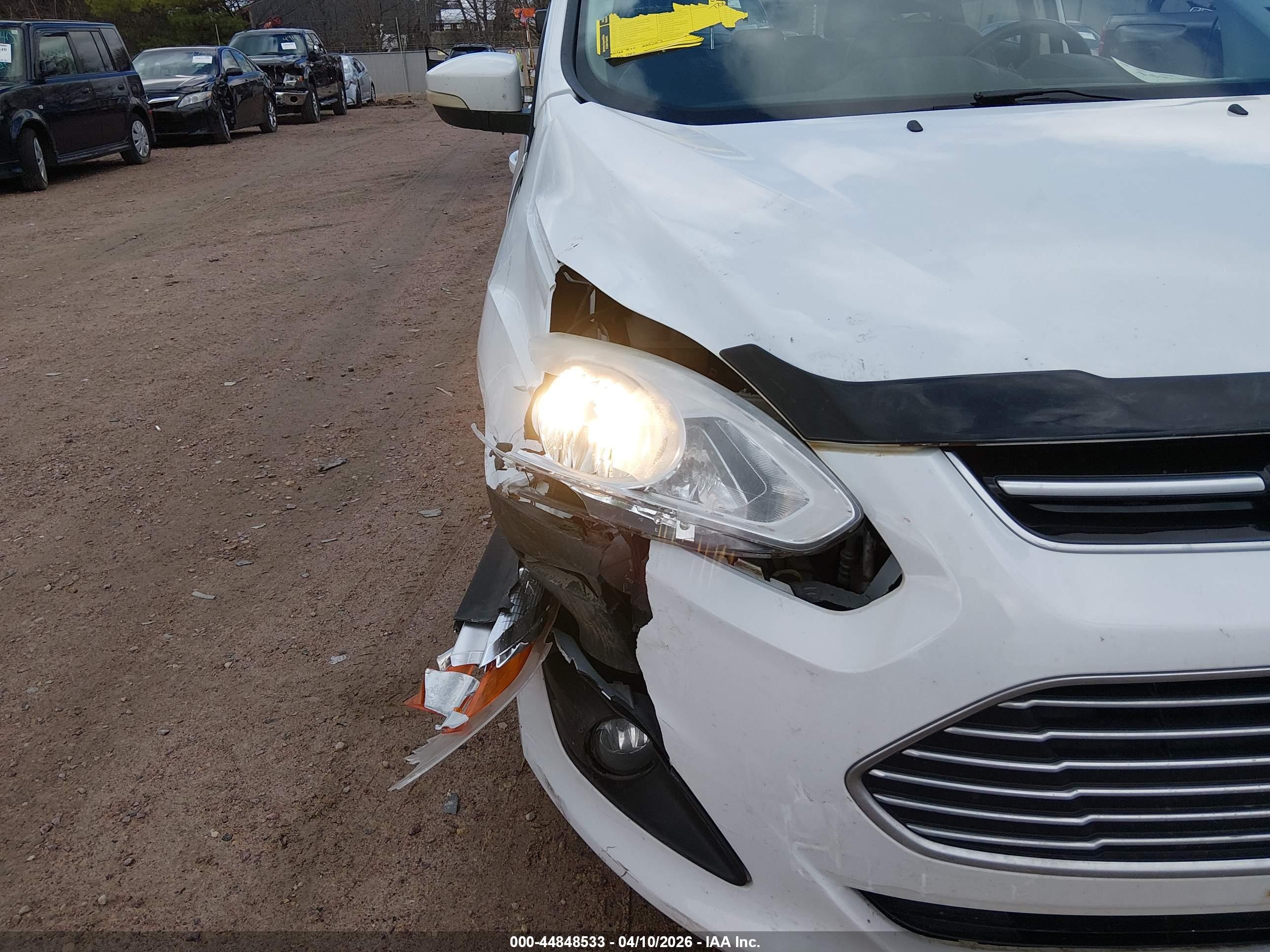 FORD C-MAX image 6