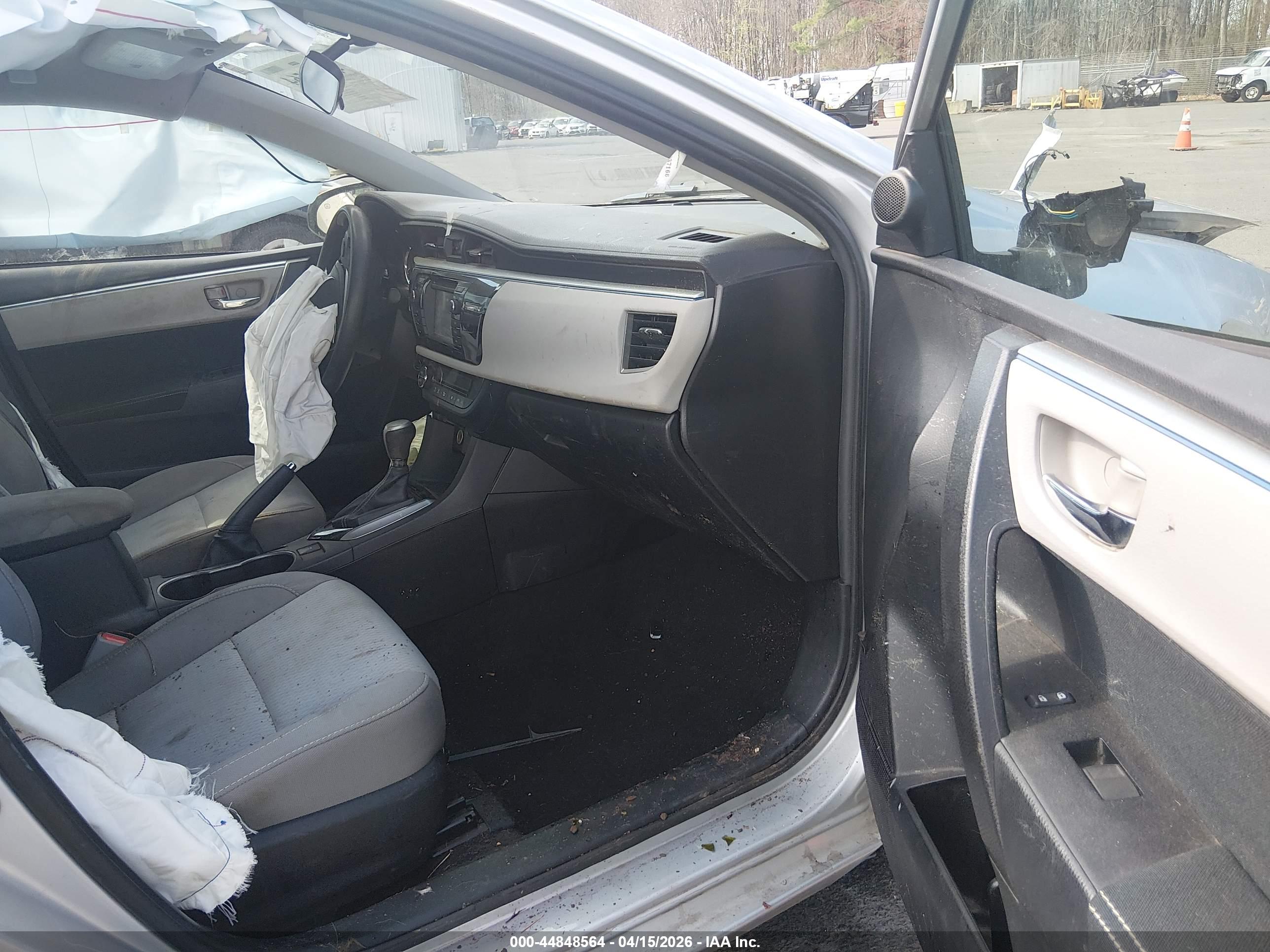 TOYOTA COROLLA image 5