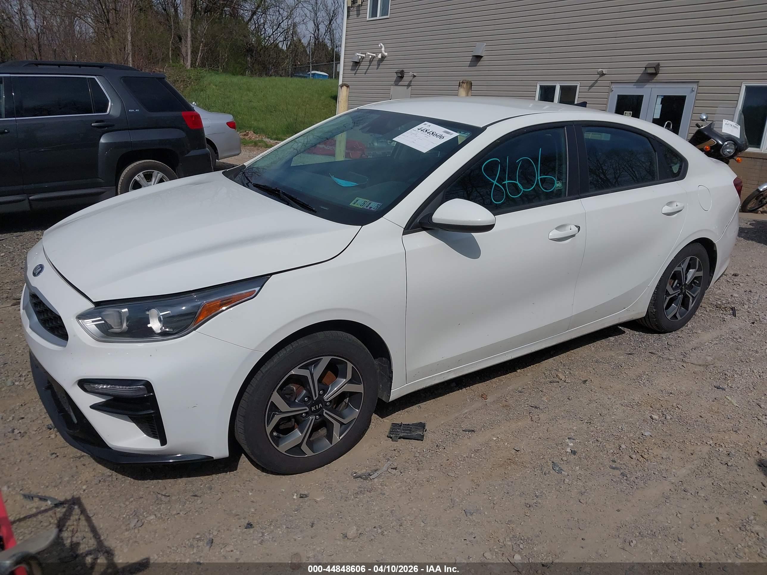 KIA FORTE image 2