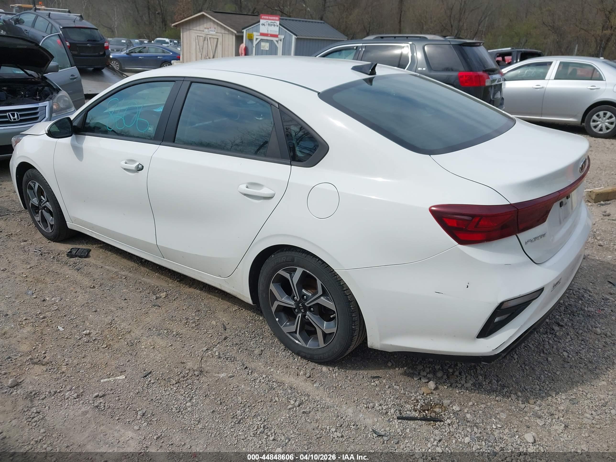 KIA FORTE image 3