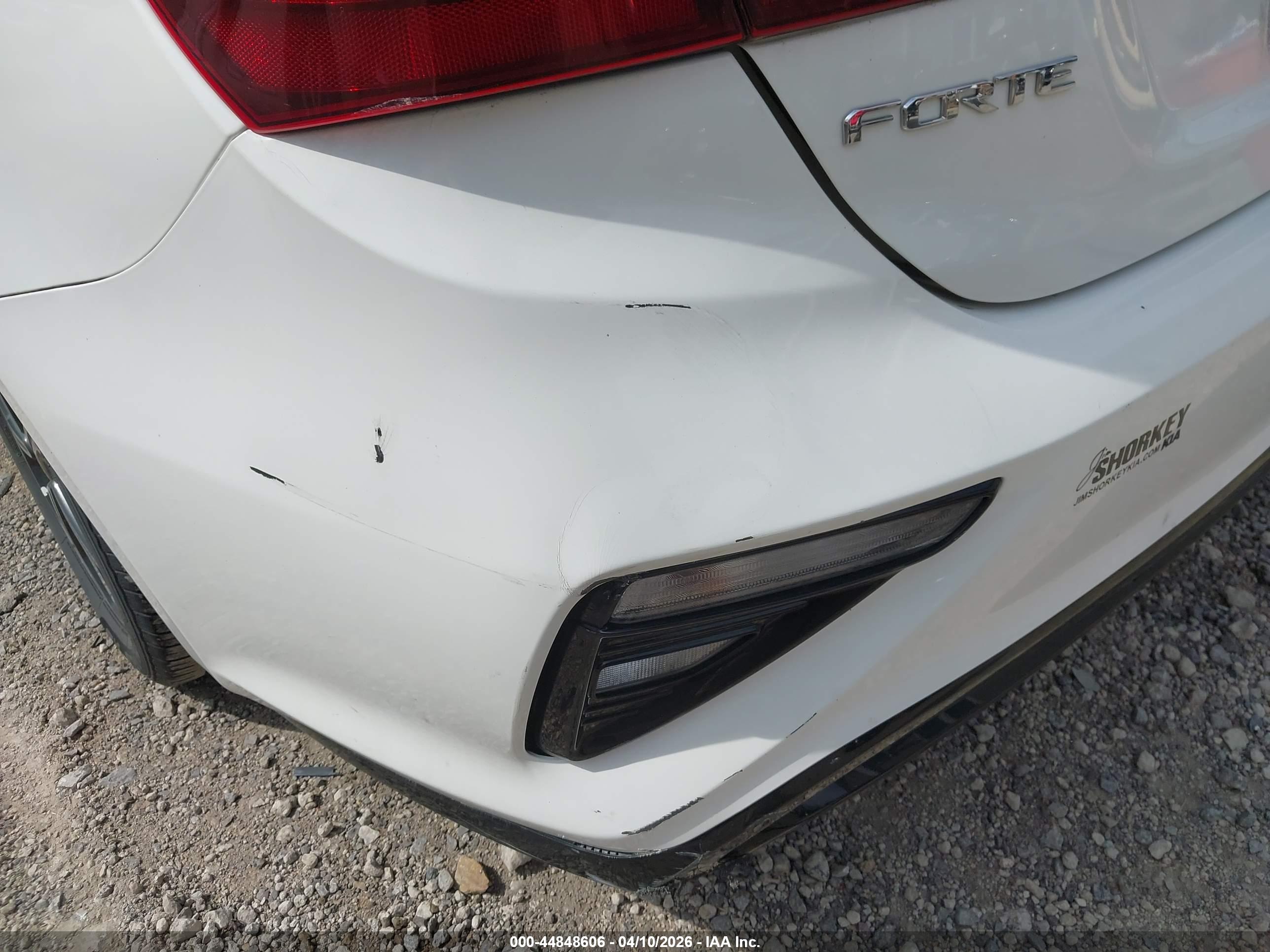 KIA FORTE image 6