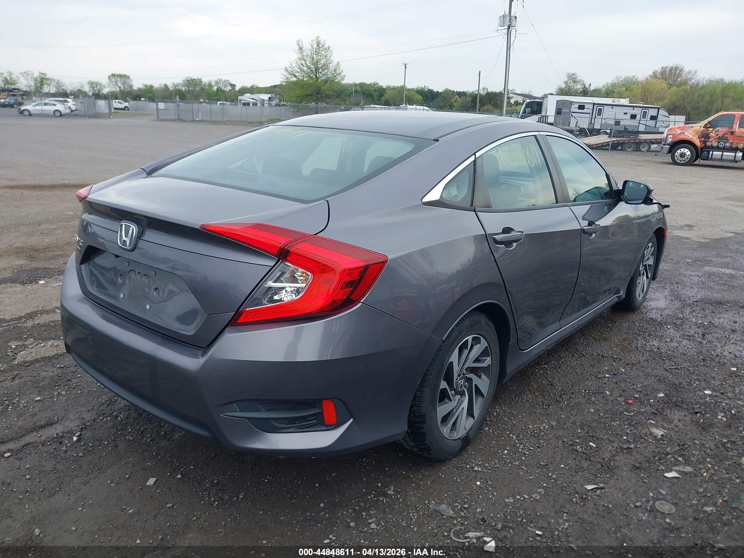 HONDA CIVIC image 4