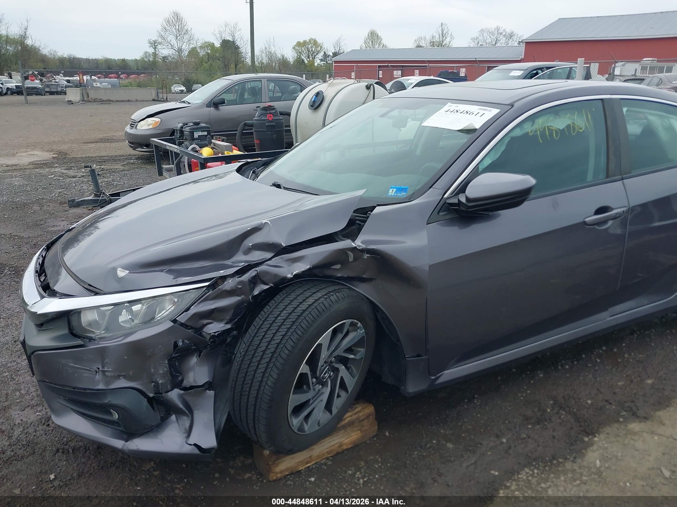 HONDA CIVIC image 6