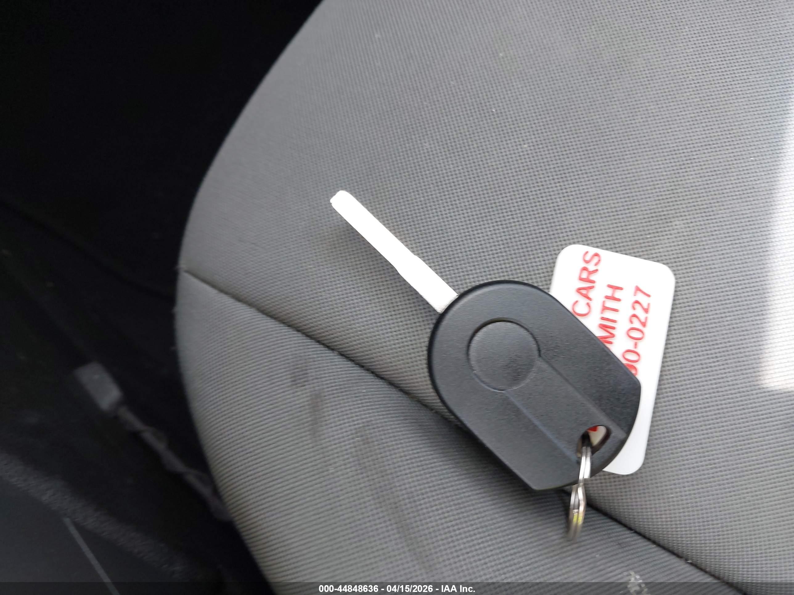 FORD ESCAPE image 11