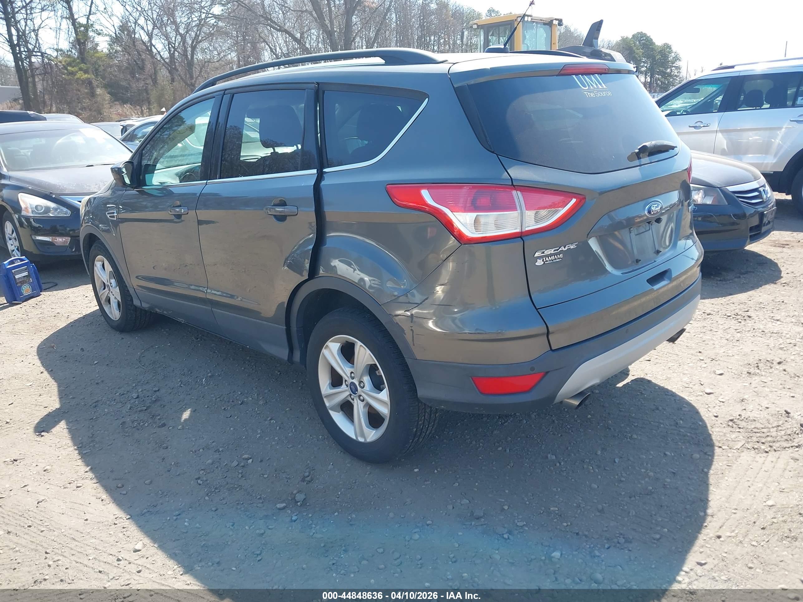 FORD ESCAPE image 3
