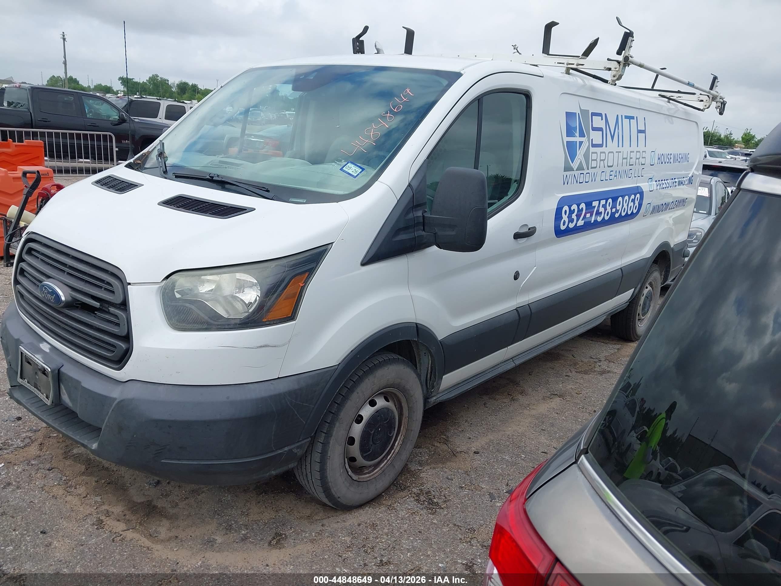 FORD TRANSIT-150 image 2