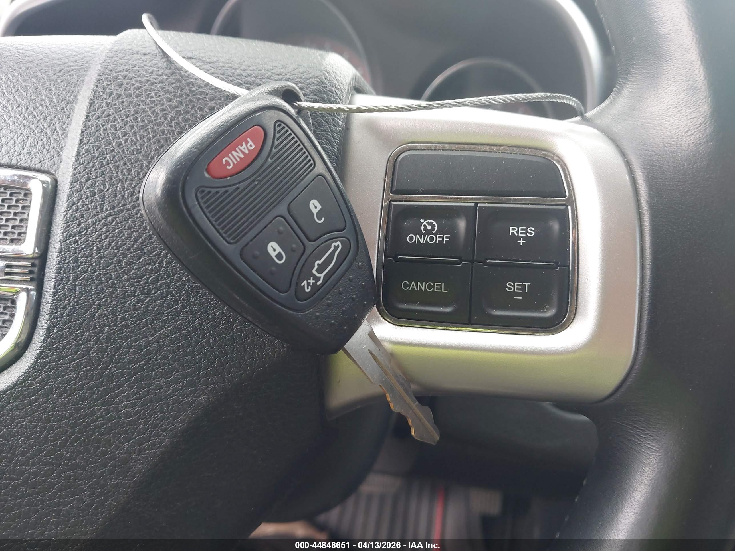 DODGE AVENGER image 11