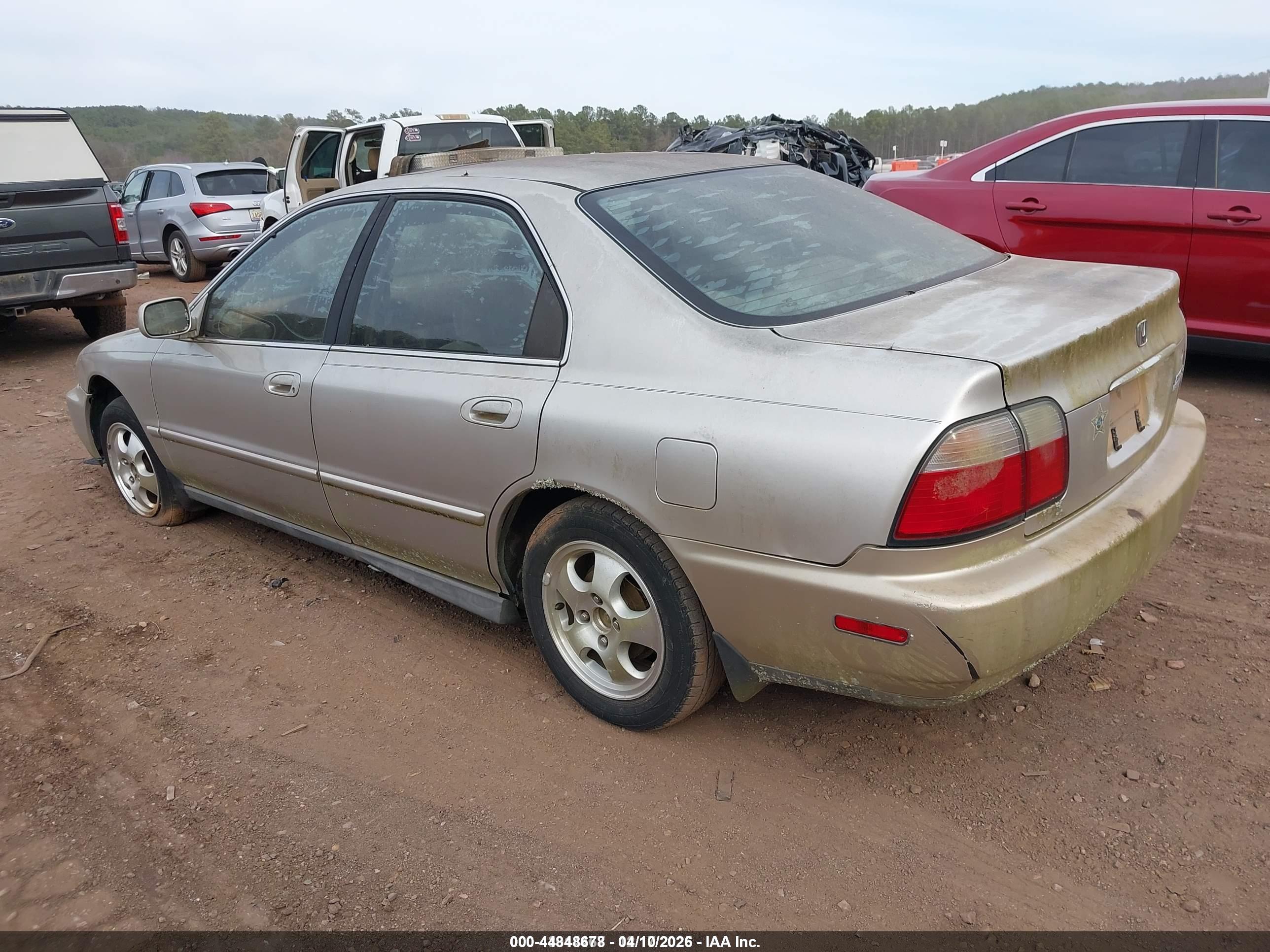 HONDA ACCORD image 3