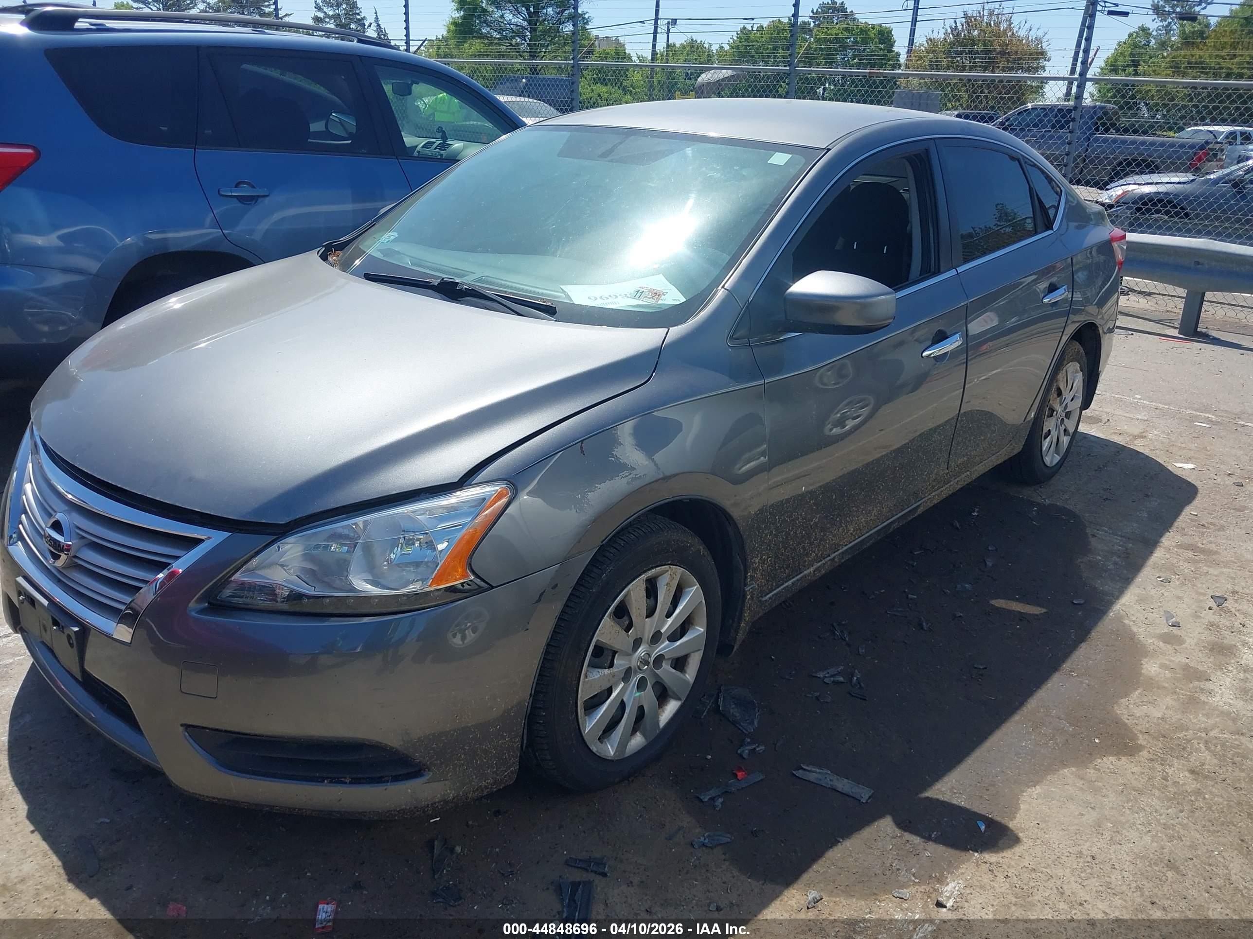NISSAN SENTRA image 2
