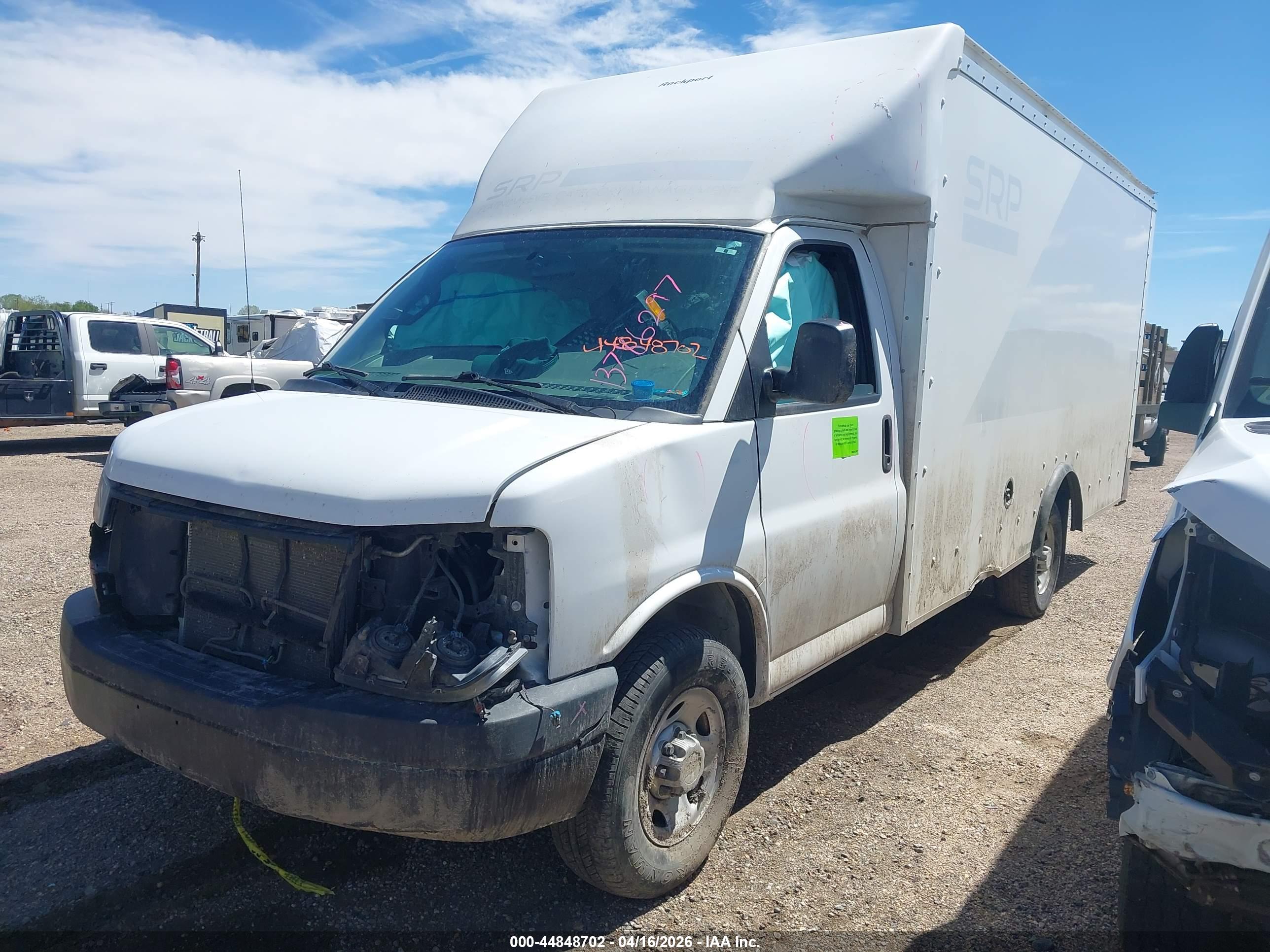 CHEVROLET EXPRESS image 2