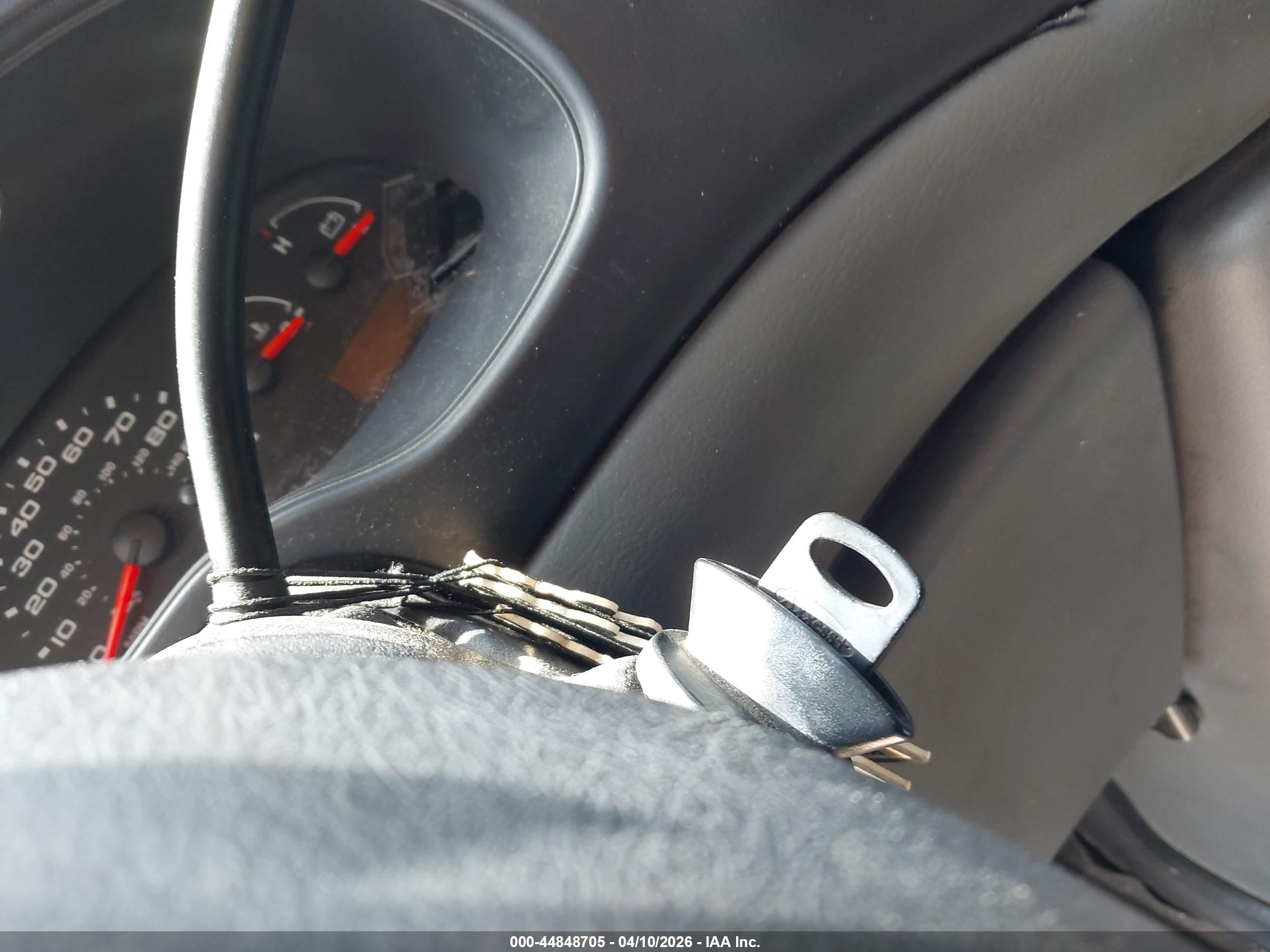 FORD E-350 image 11