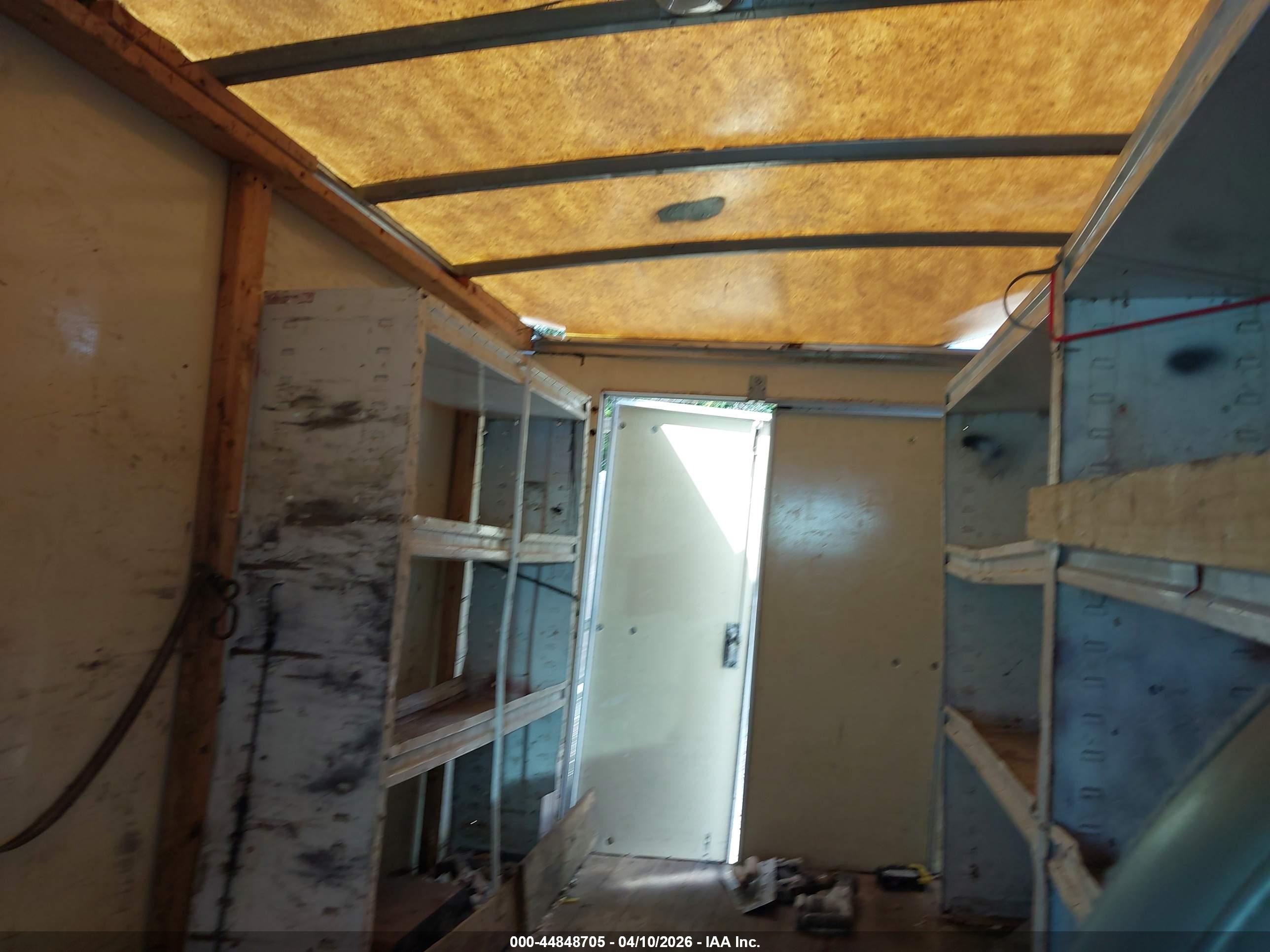 FORD E-350 image 7