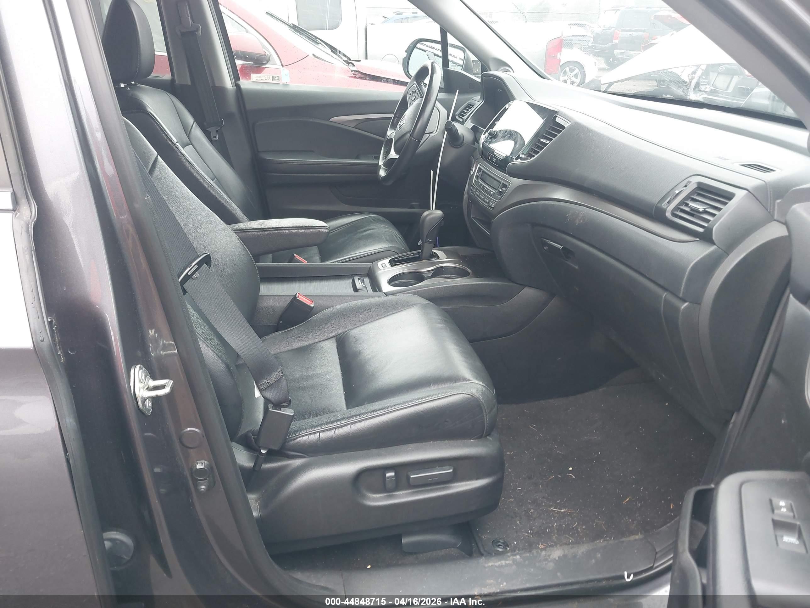 HONDA PILOT image 5