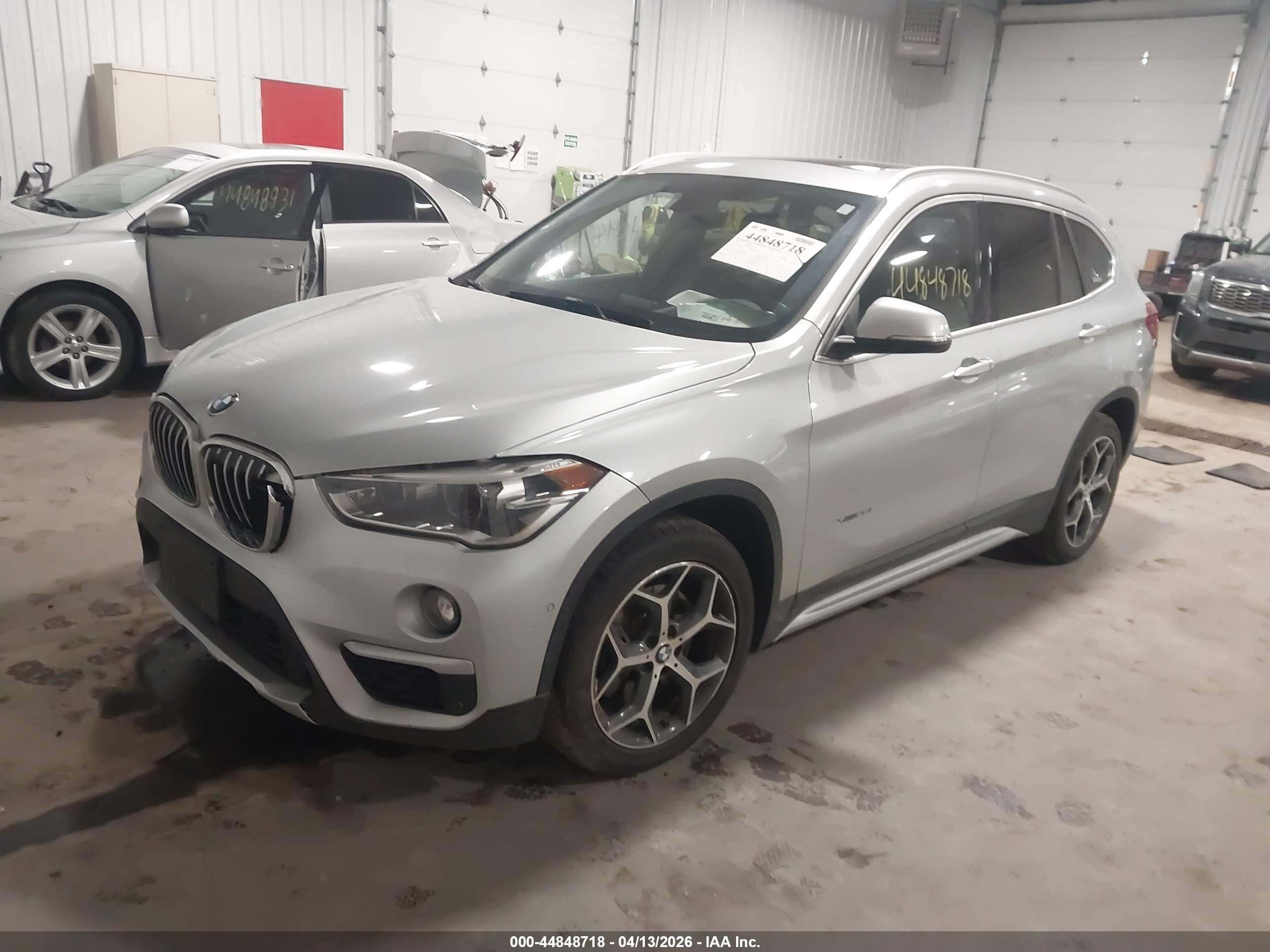 BMW X1 image 2