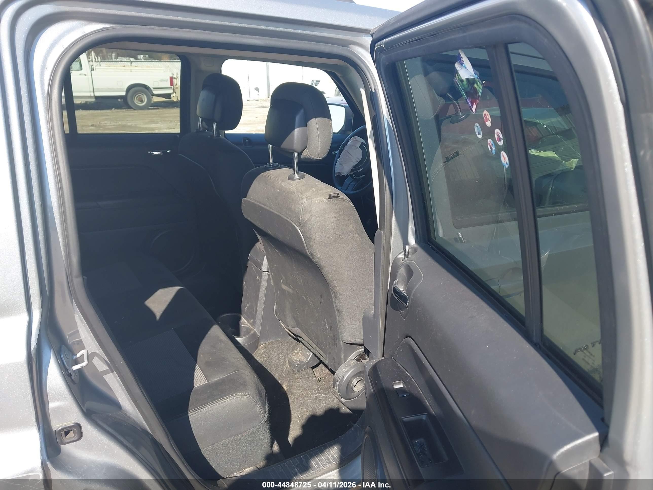 JEEP PATRIOT image 8