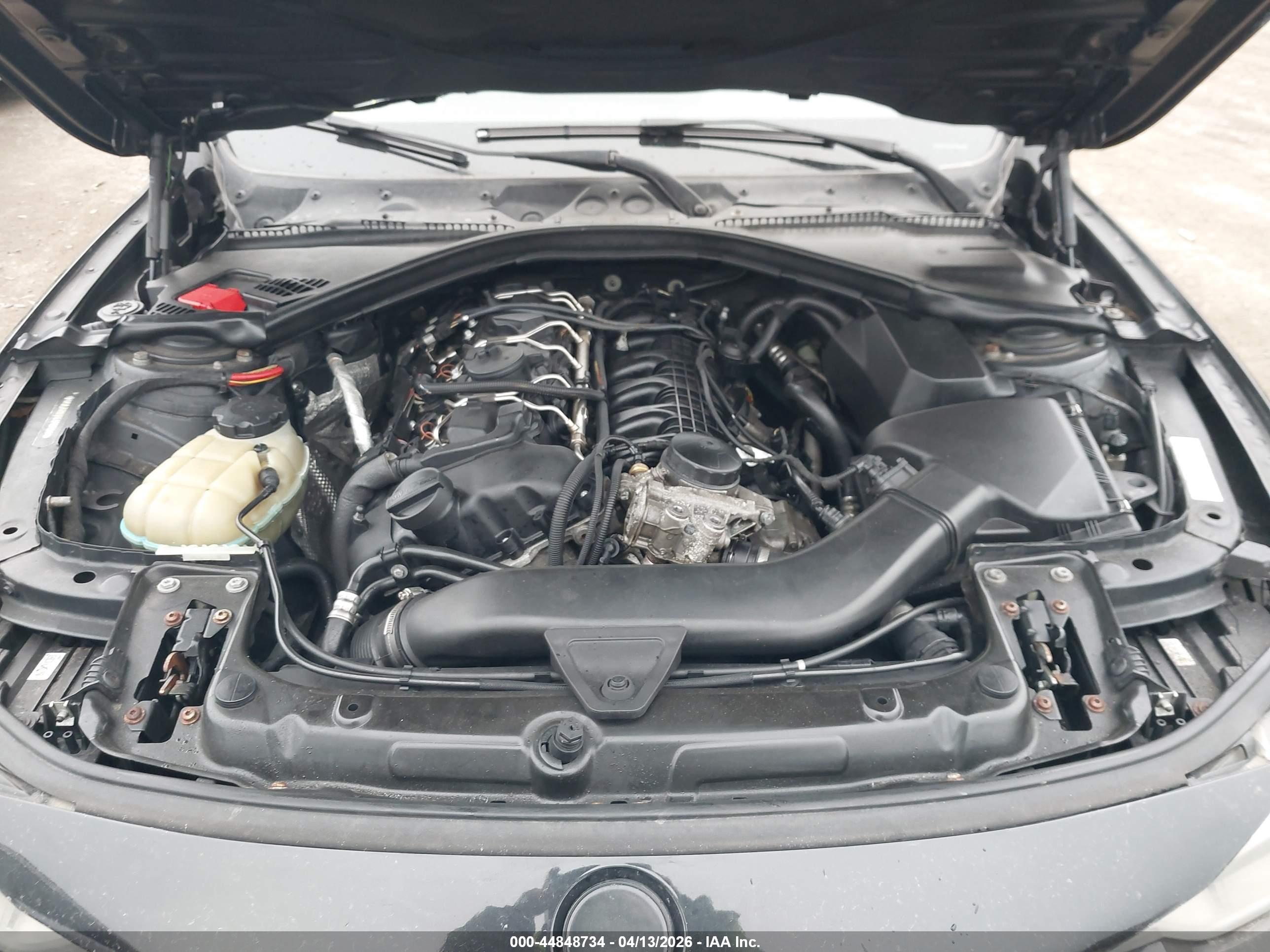 BMW 335I image 10