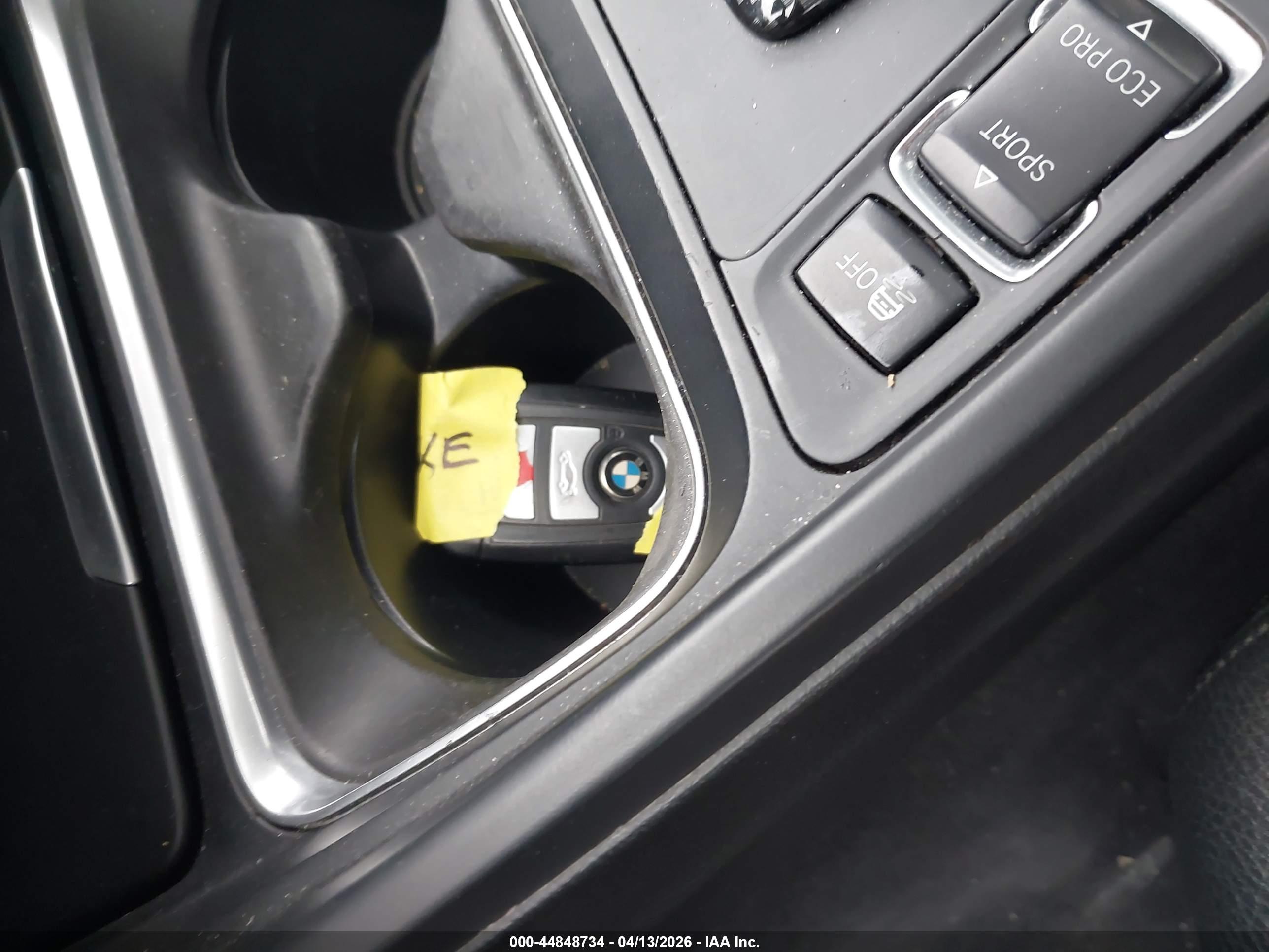 BMW 335I image 11