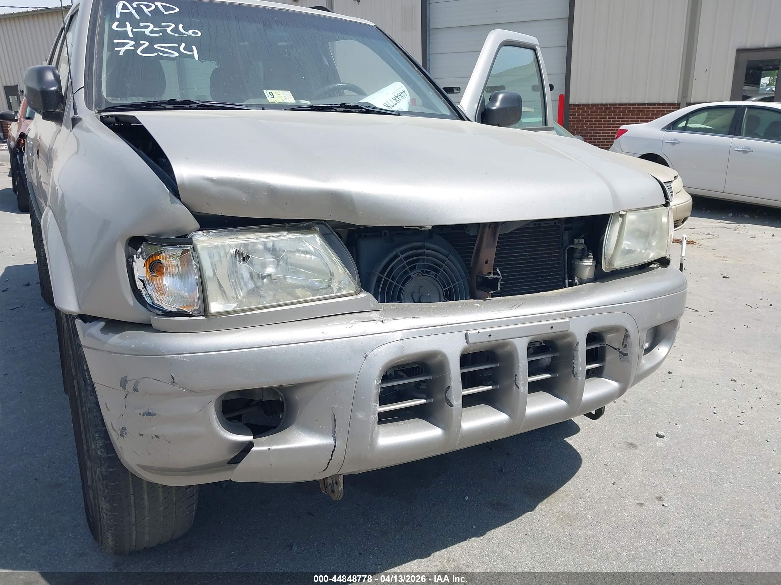 ISUZU RODEO image 6