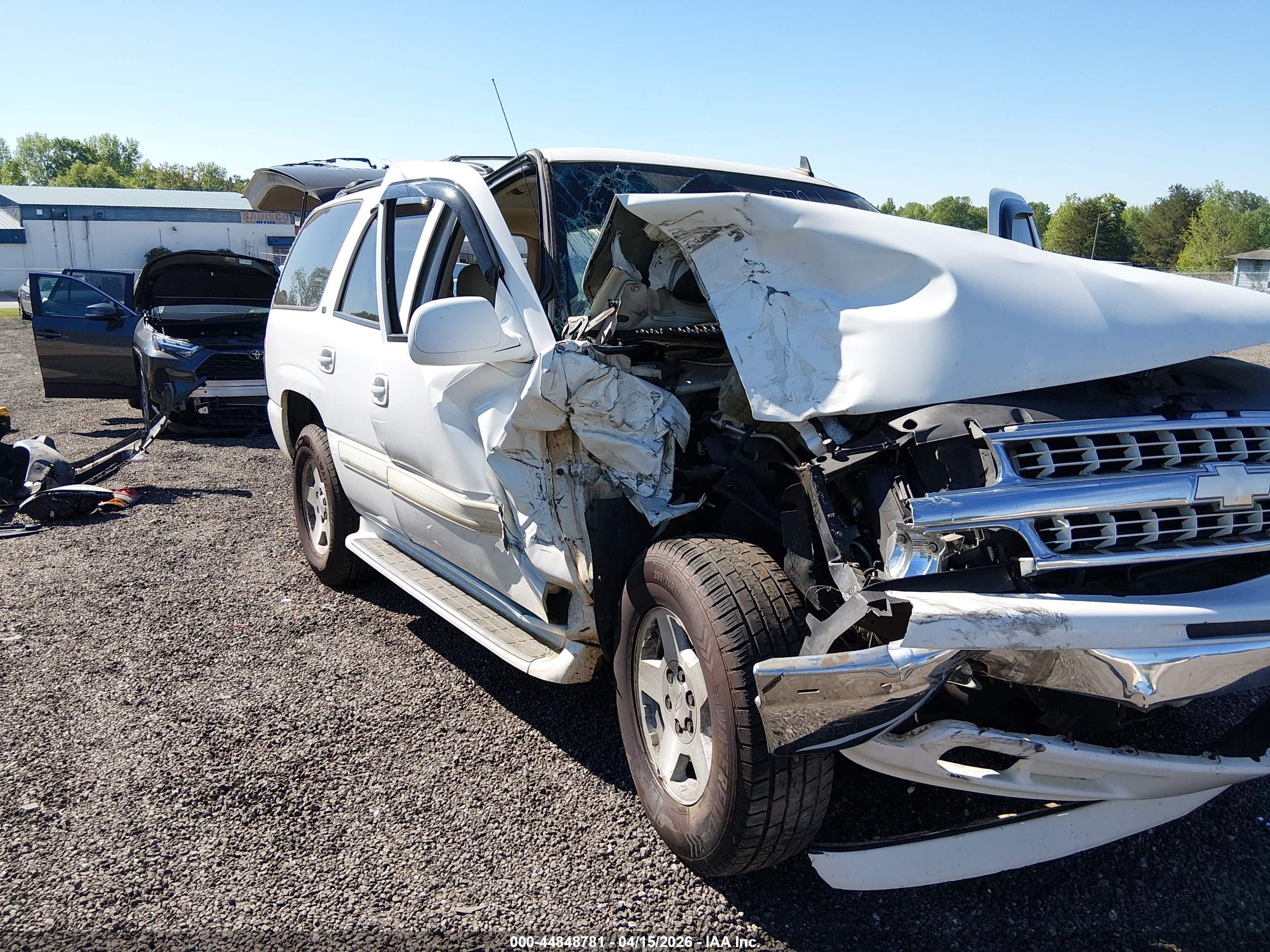 CHEVROLET TAHOE image 6