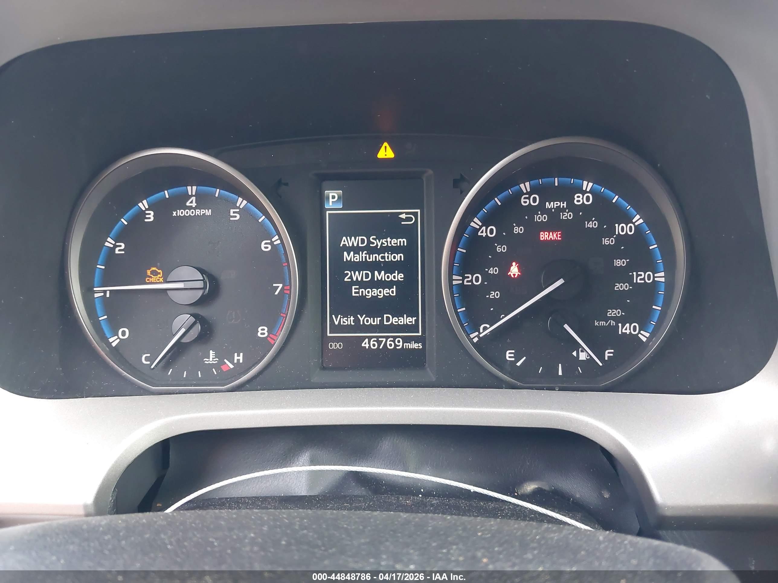 TOYOTA RAV4 image 7