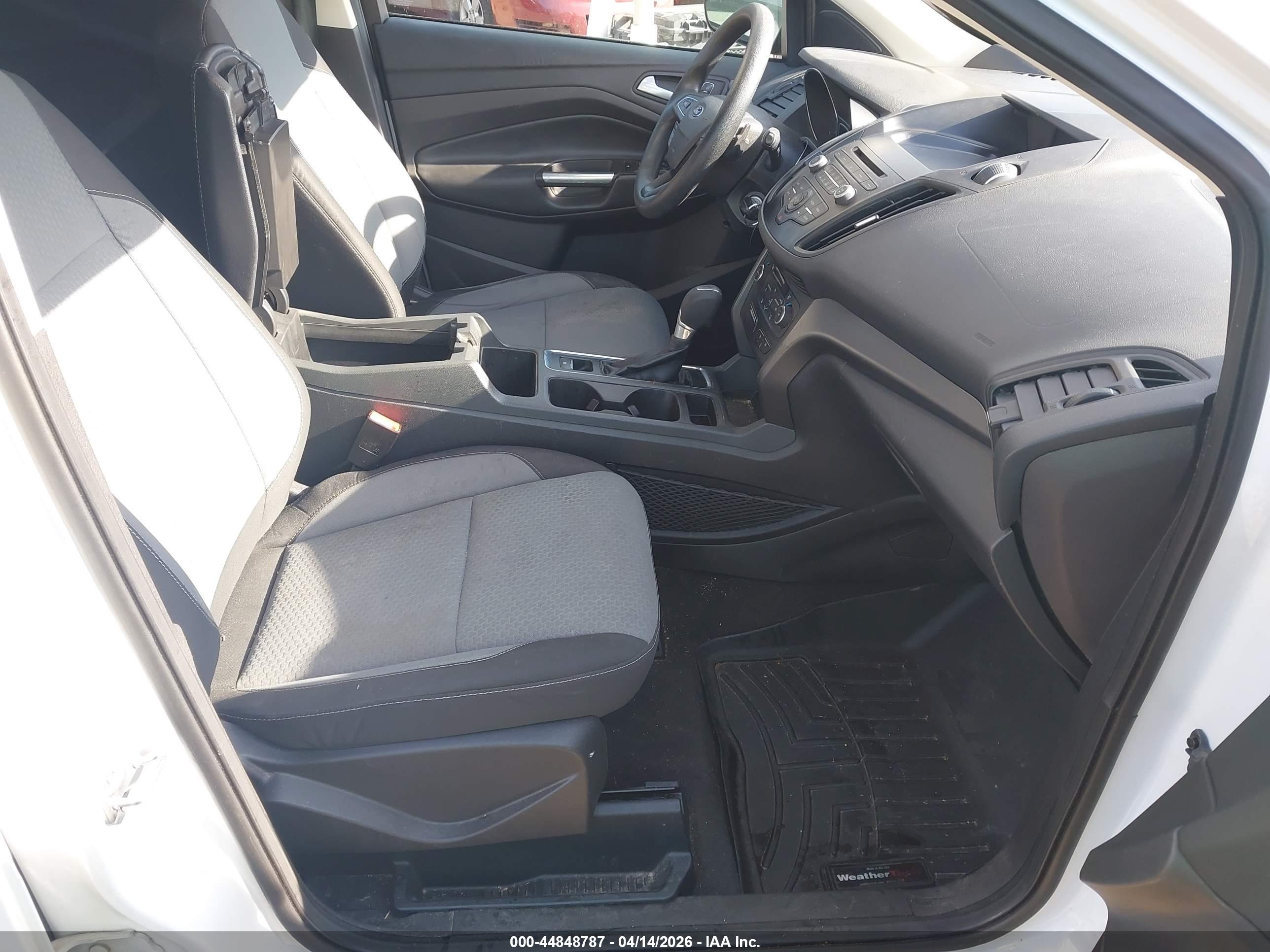 FORD ESCAPE image 5