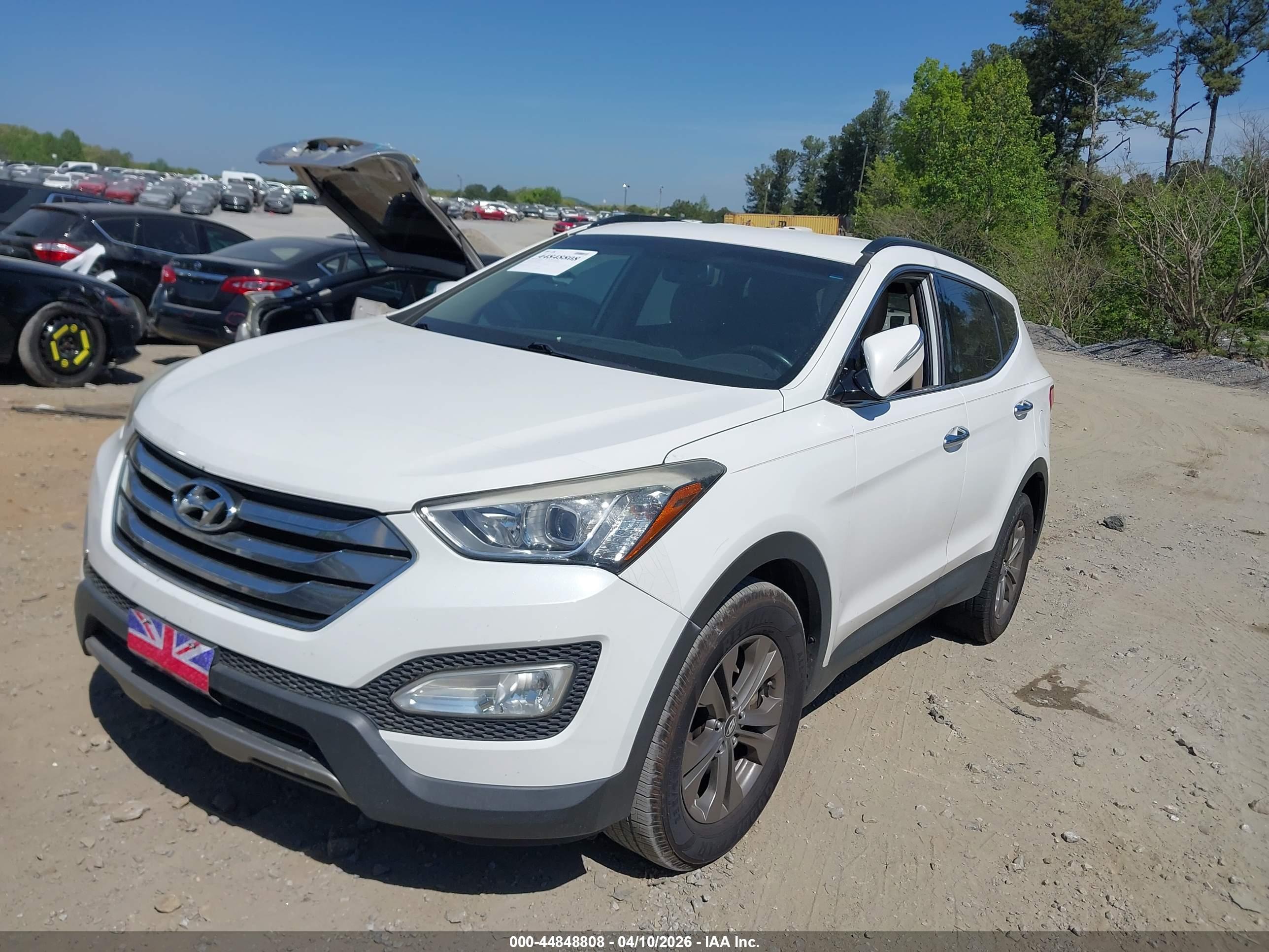 HYUNDAI SANTA image 2