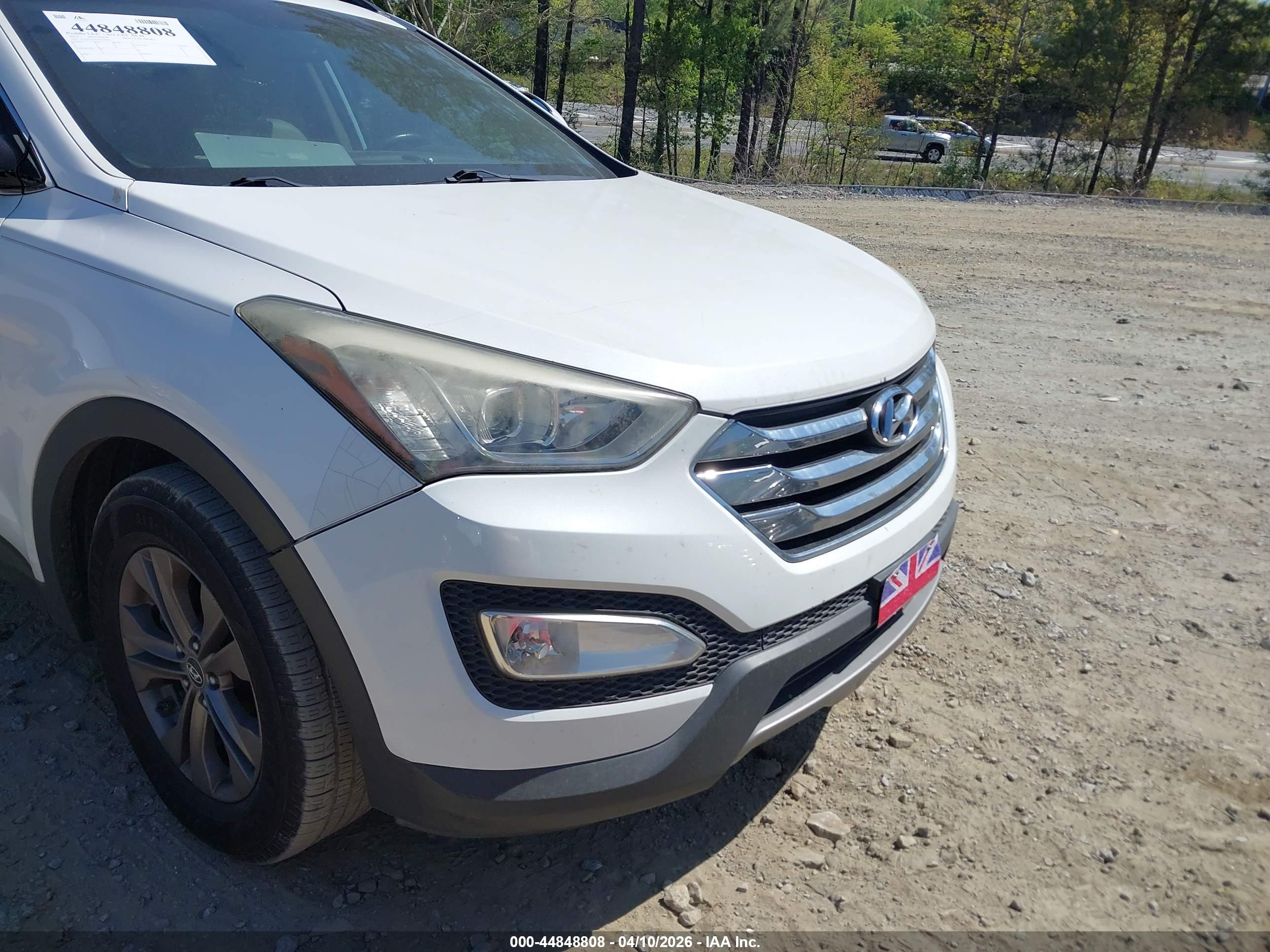 HYUNDAI SANTA image 6