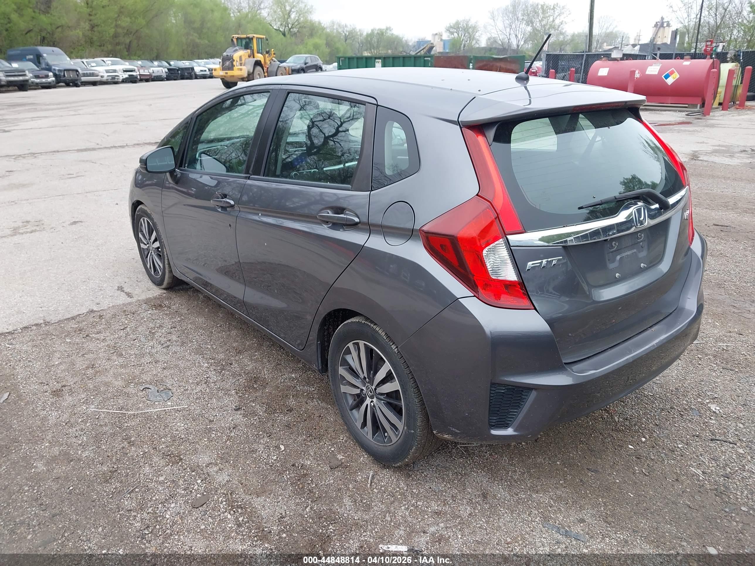 HONDA FIT image 3