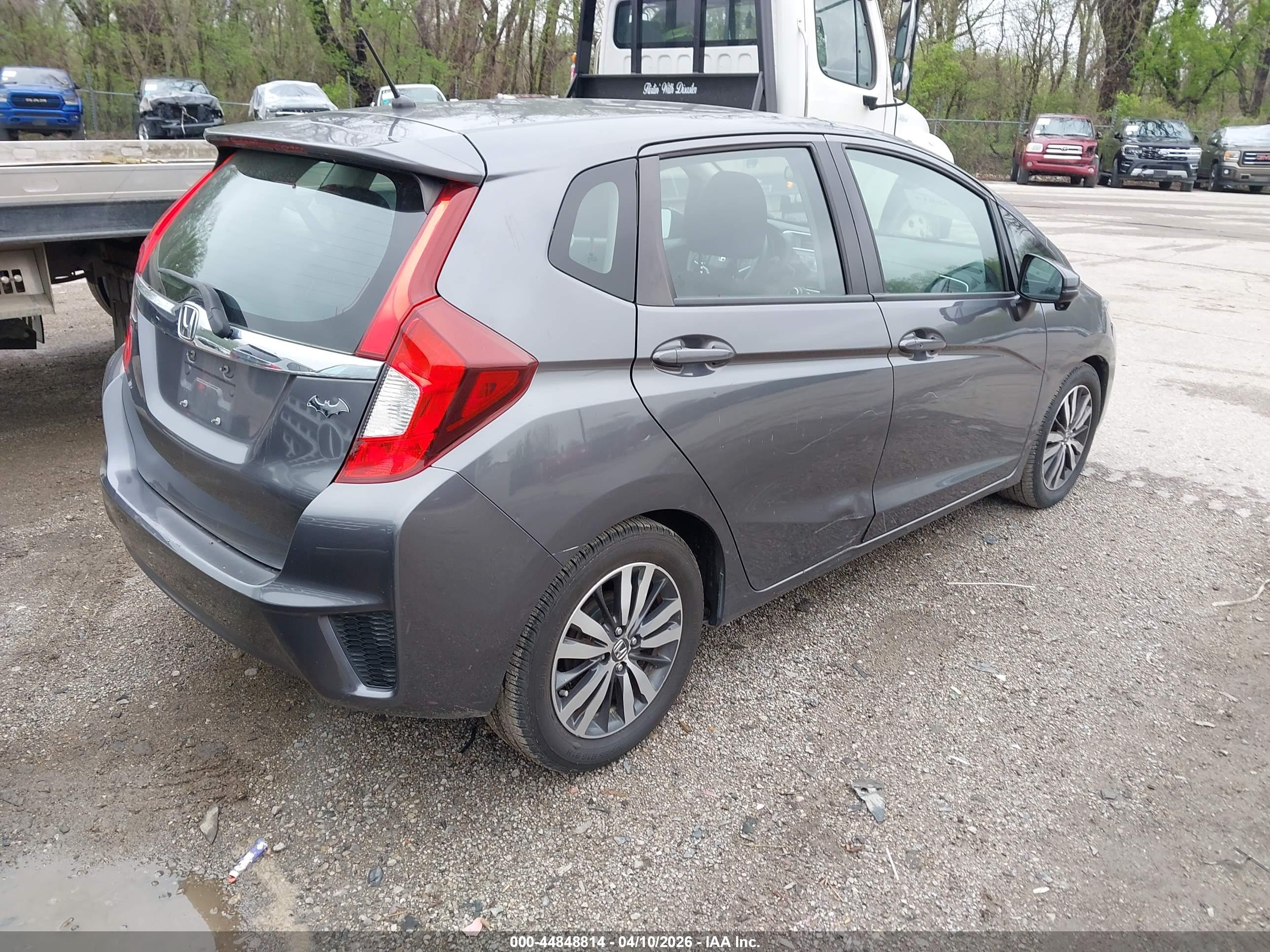 HONDA FIT image 4
