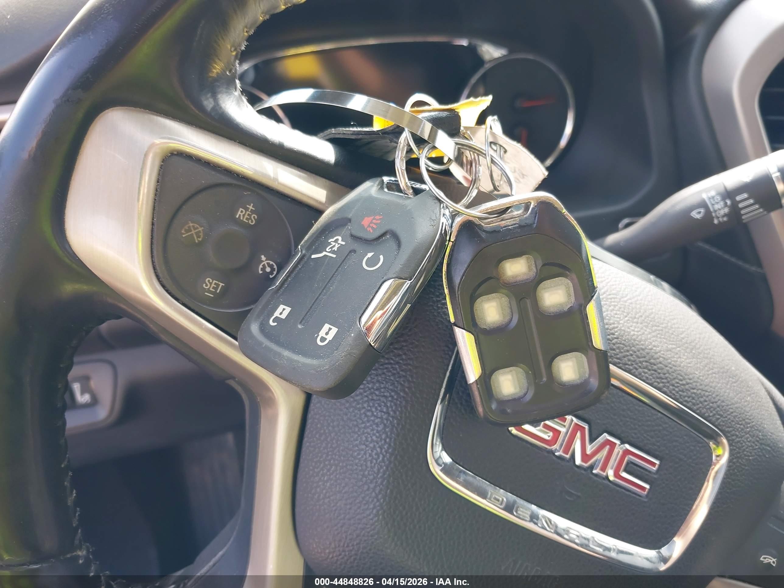 GMC ACADIA image 11