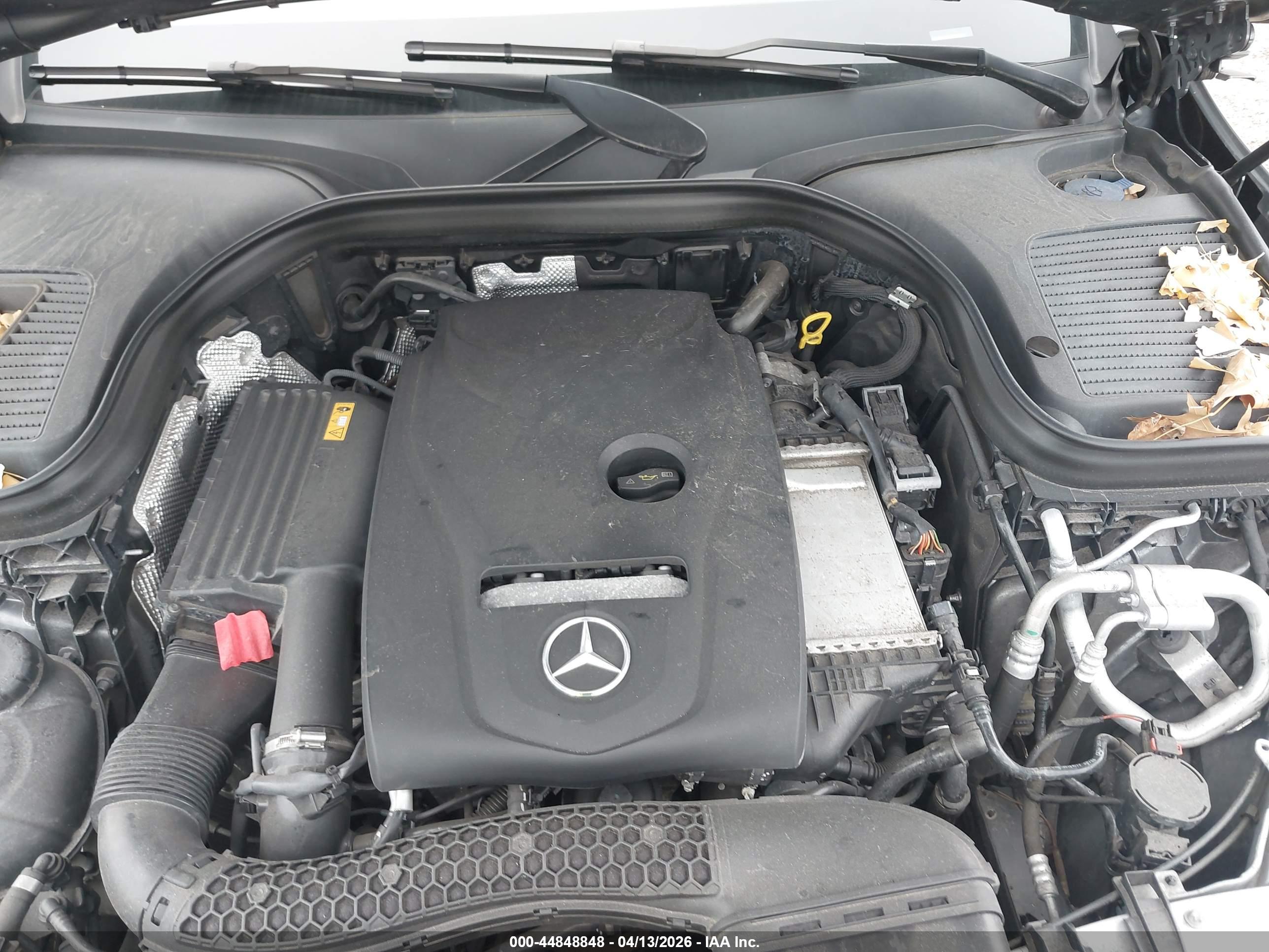 MERCEDES-BENZ GLC image 10