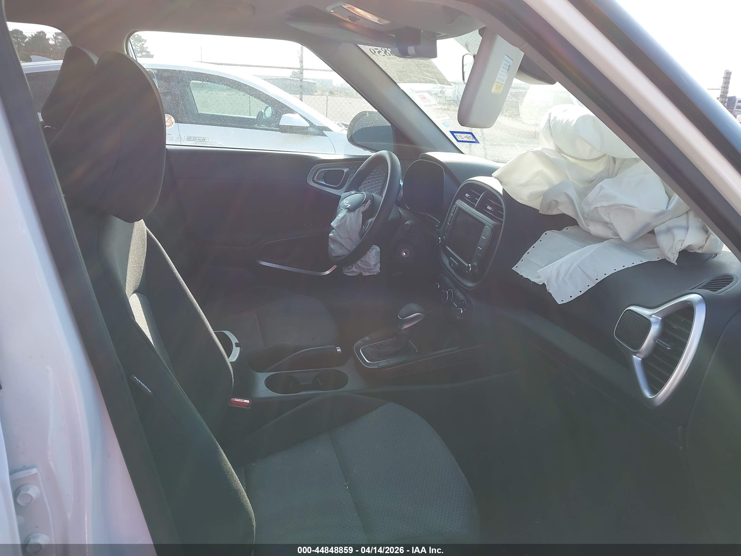 KIA SOUL image 5