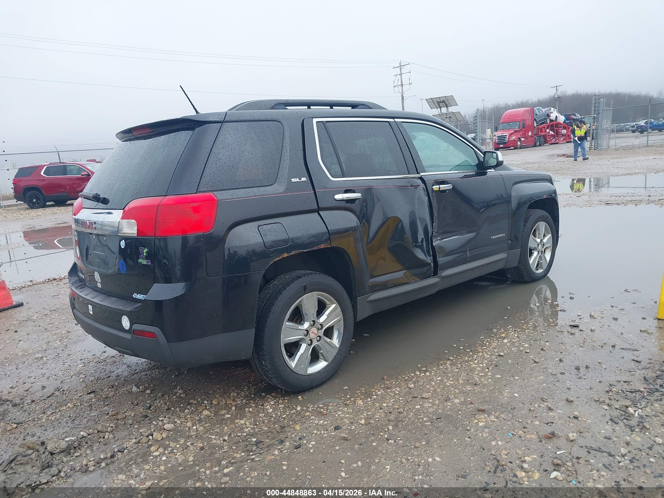 GMC TERRAIN image 4