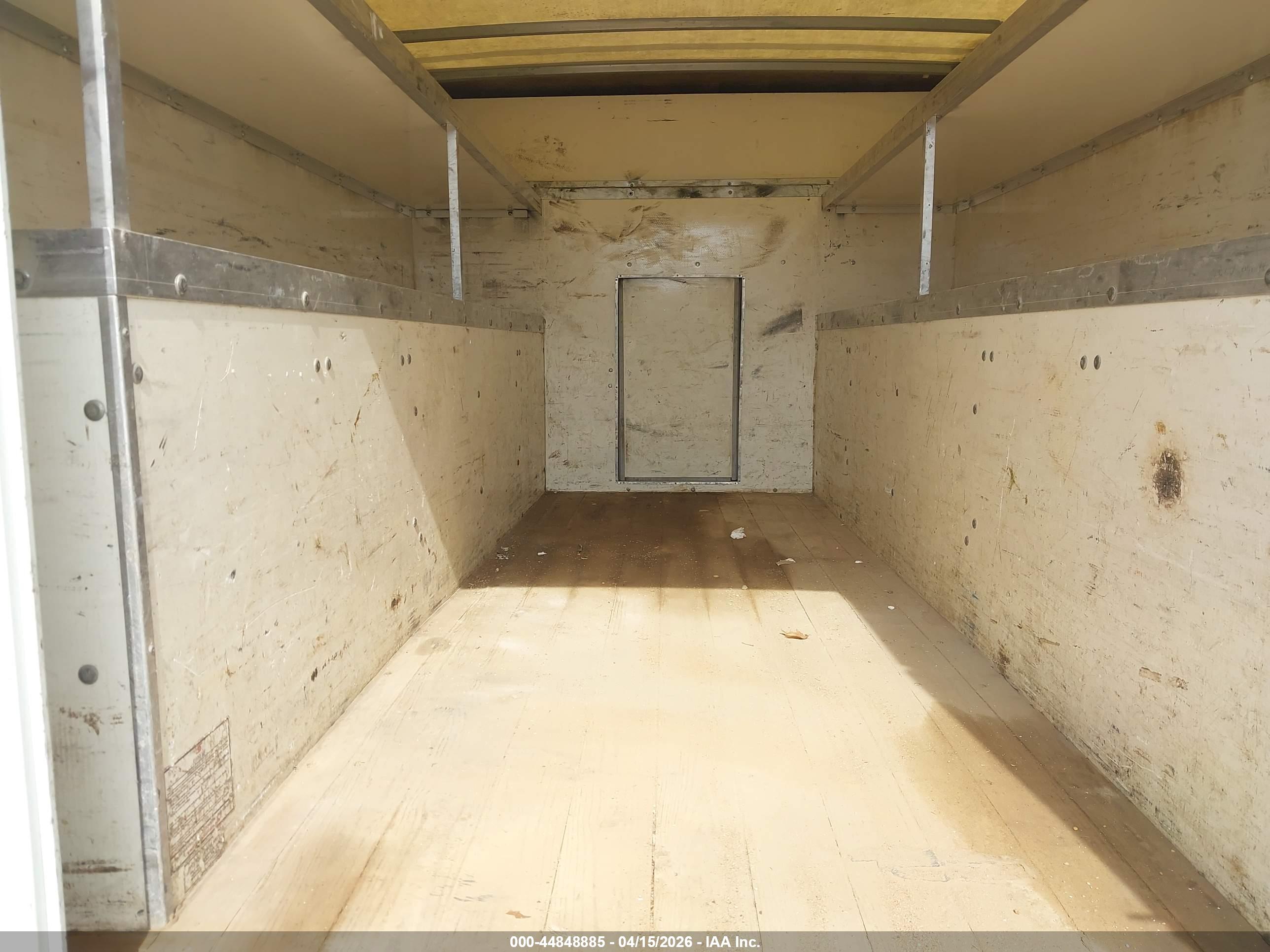 CHEVROLET EXPRESS image 8