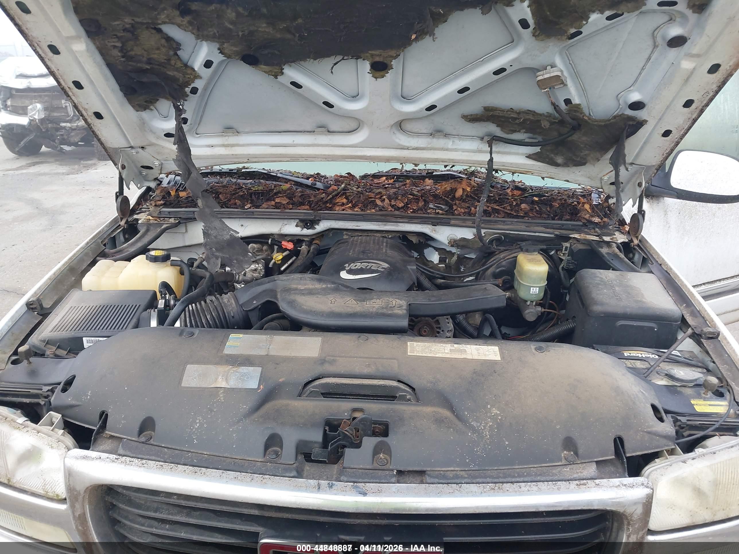 GMC YUKON image 10