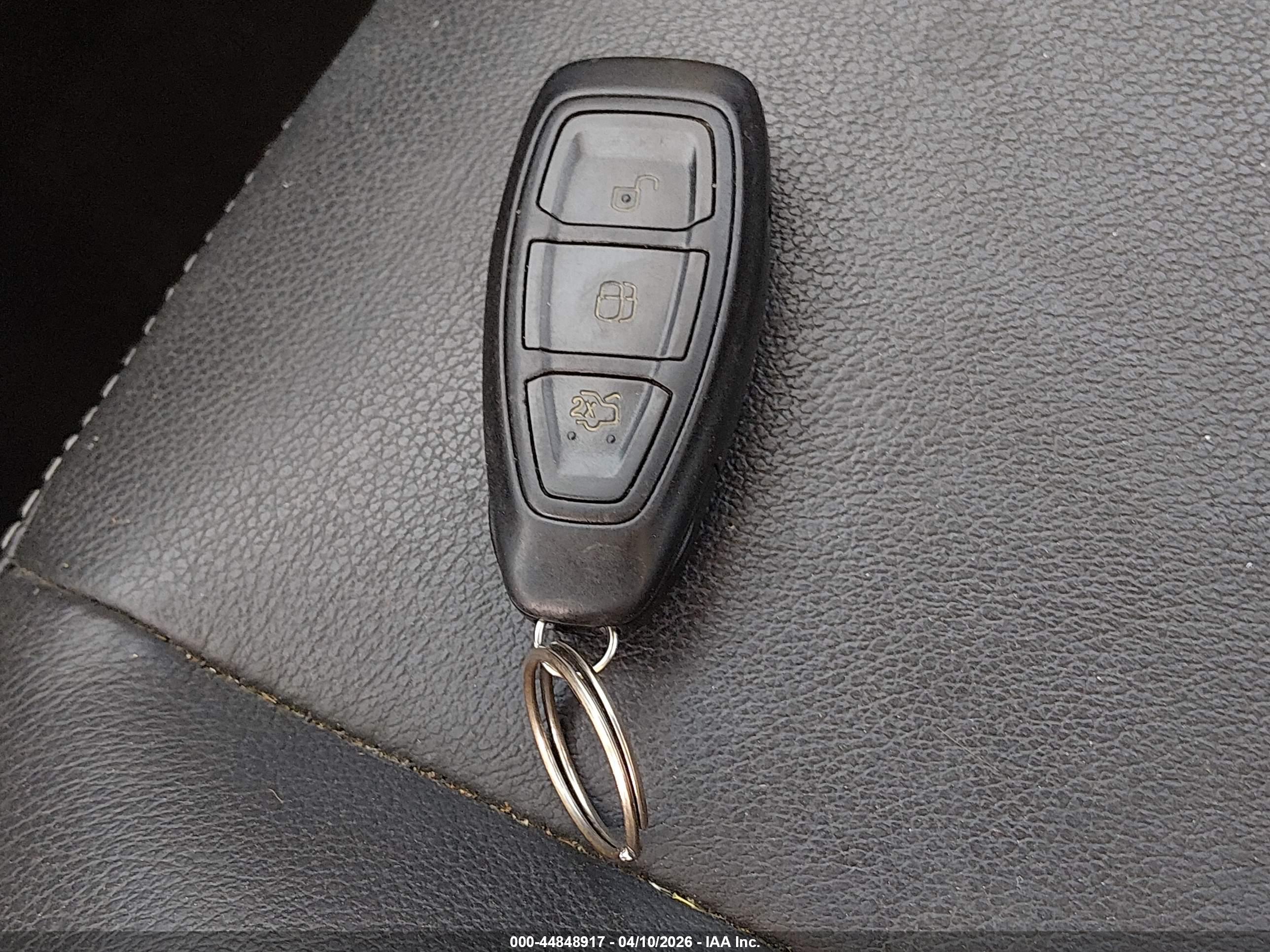 FORD C-MAX image 11