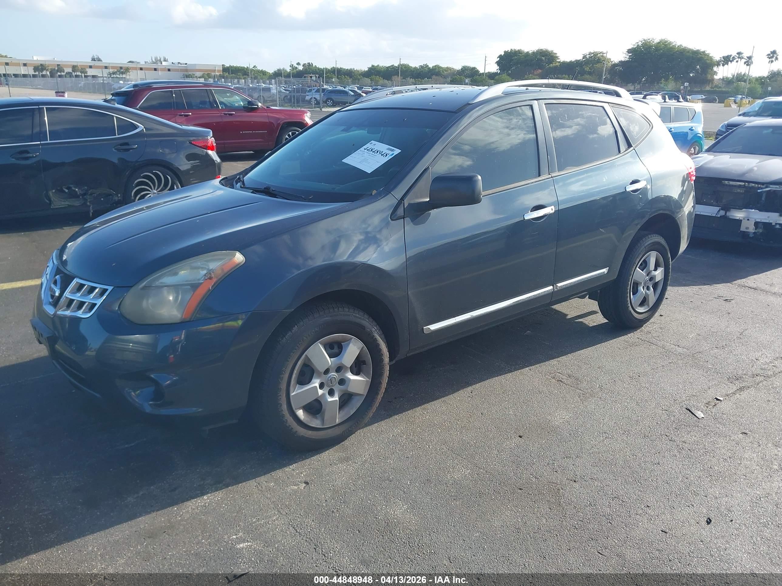 NISSAN ROGUE image 2