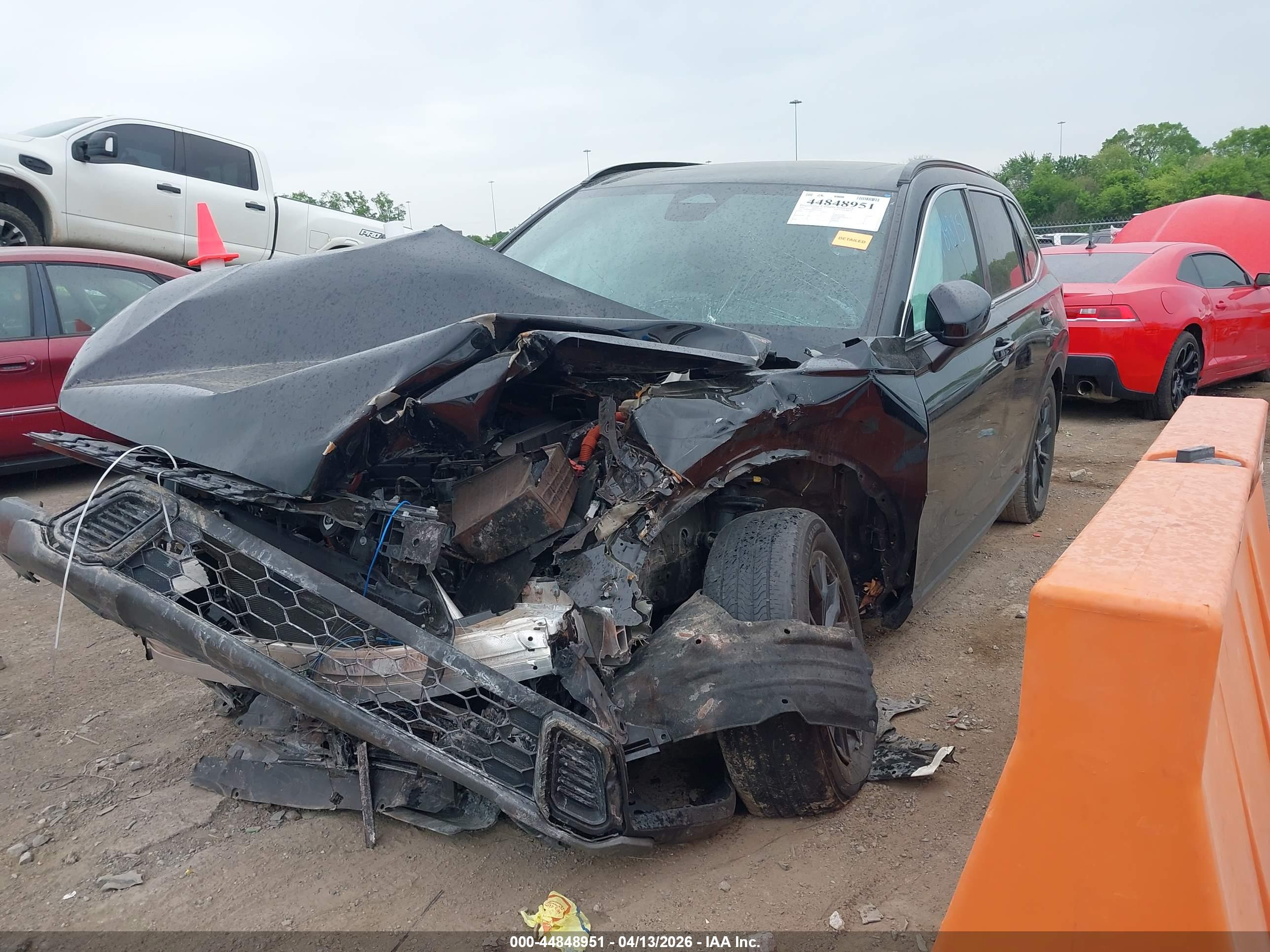 HONDA CR-V image 2