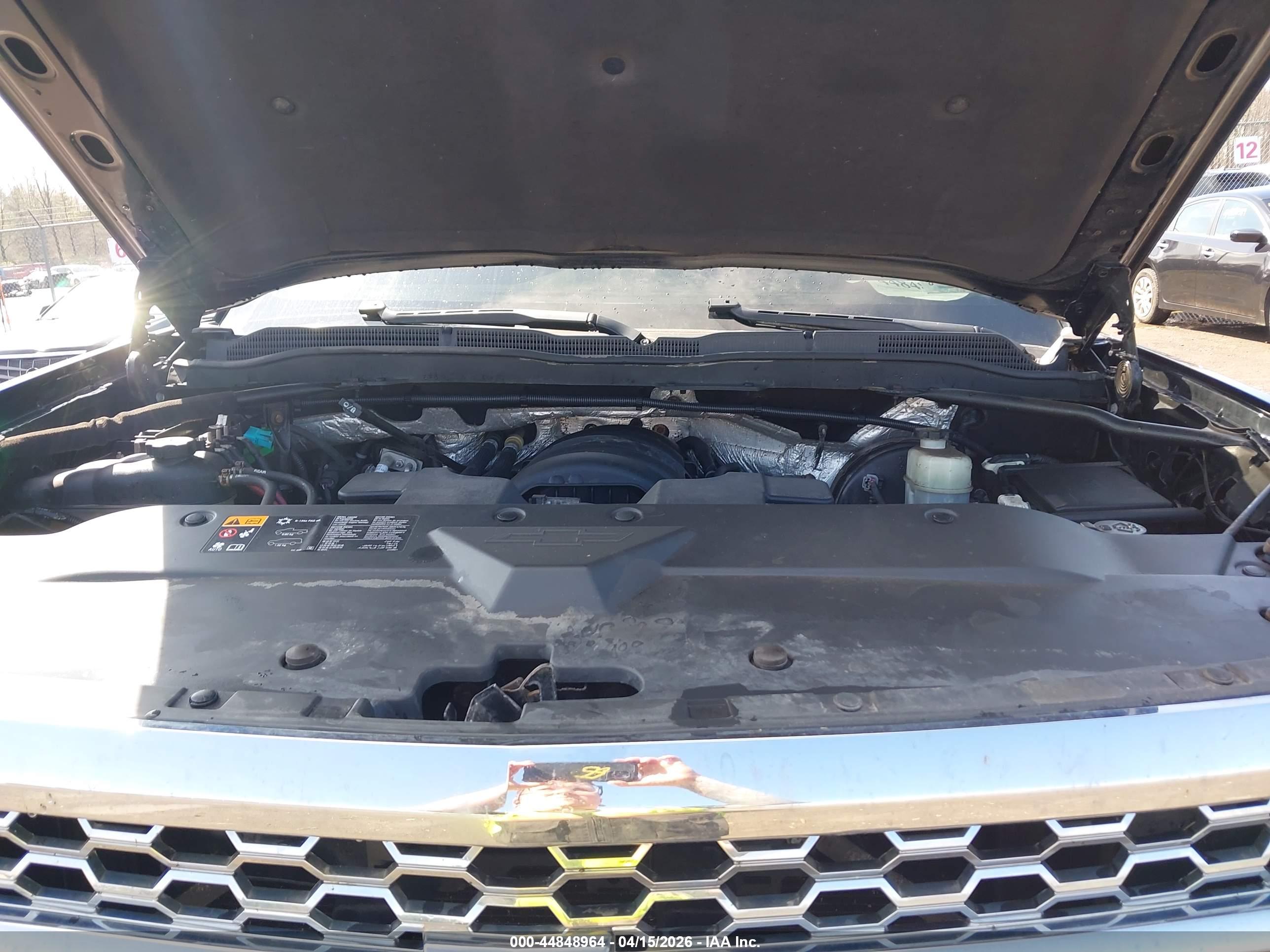 CHEVROLET SILVERADO image 10