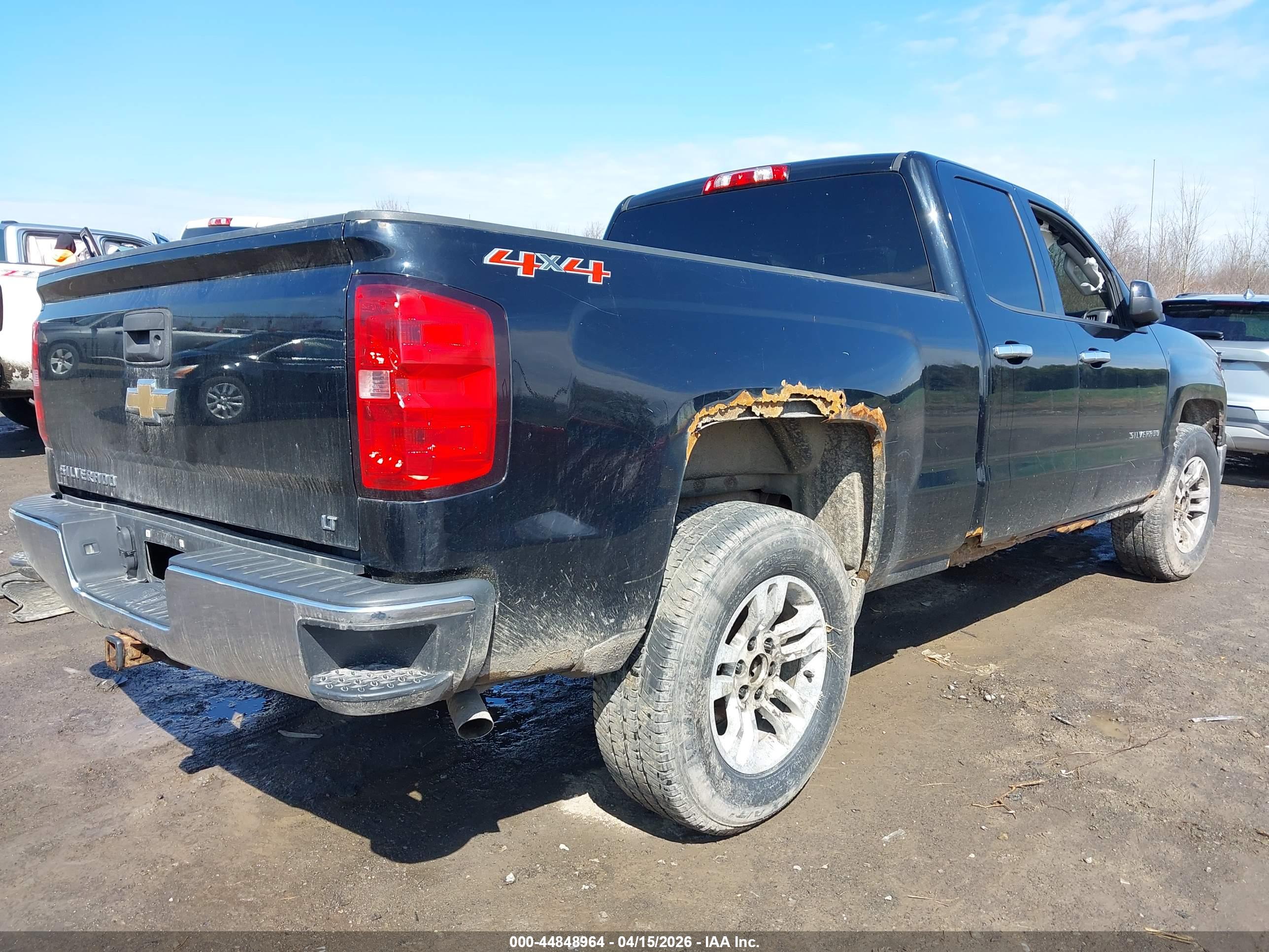 CHEVROLET SILVERADO image 4