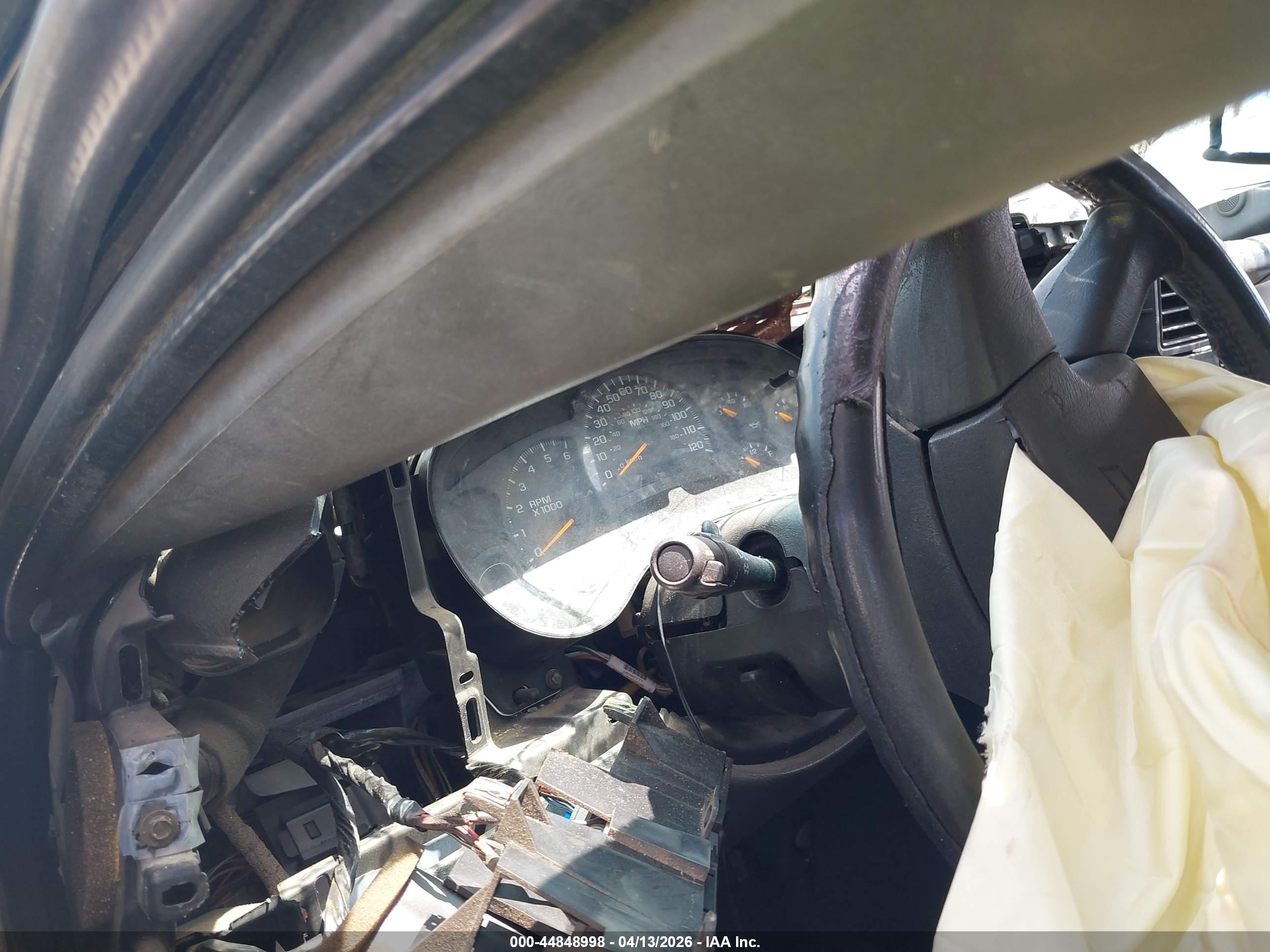 CHEVROLET SILVERADO image 7